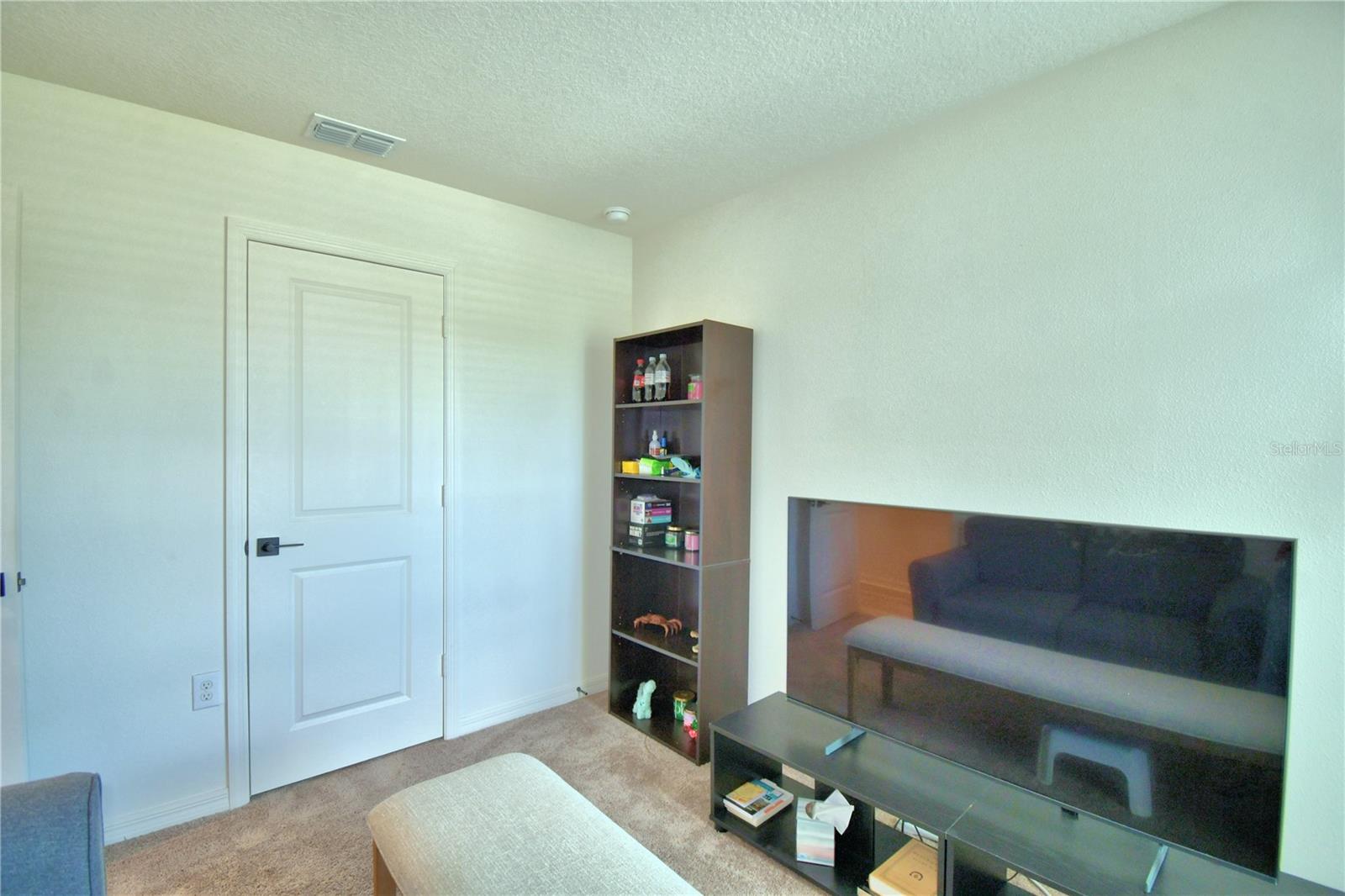 Image 41 of 55 For 312 Walnut Lane