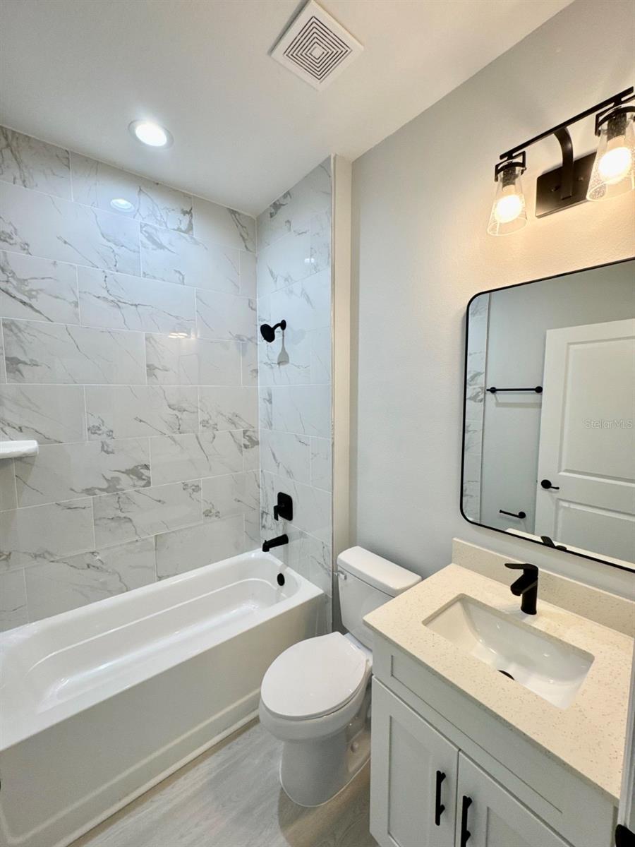 Image 4 of 13 For 1683 3rd Street