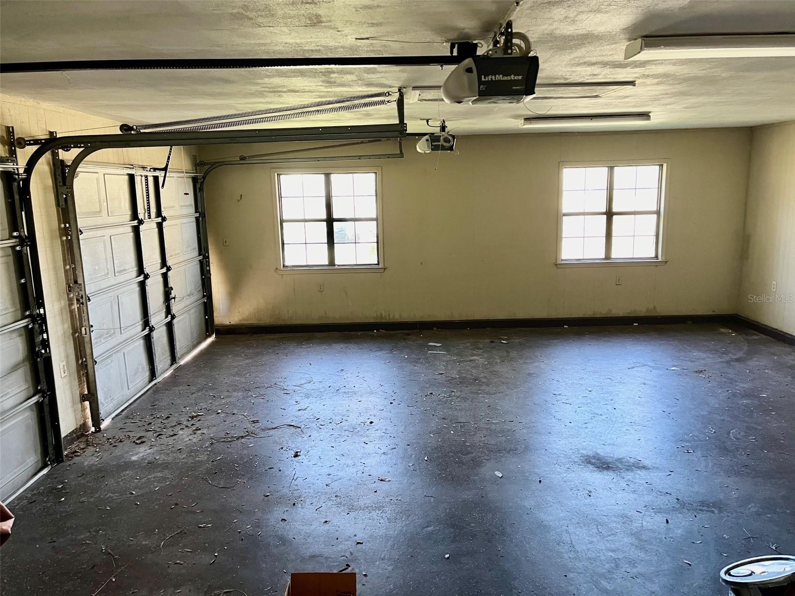 Image 4 of 25 For 37700 Clinton Avenue