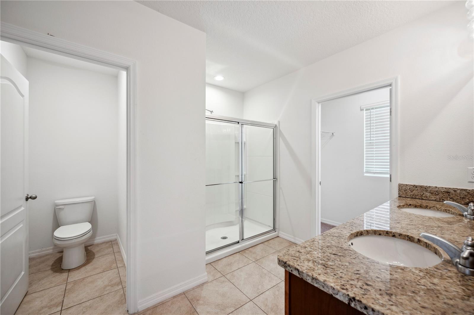 Image 25 of 49 For 2062 Blue Highlands Drive