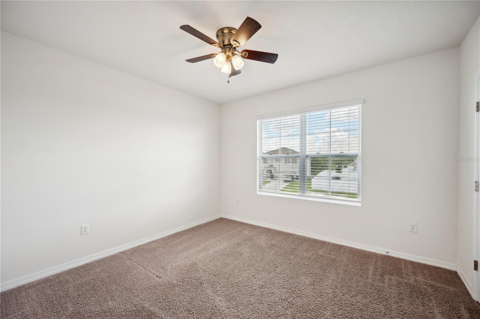 Image 37 of 49 For 2062 Blue Highlands Drive
