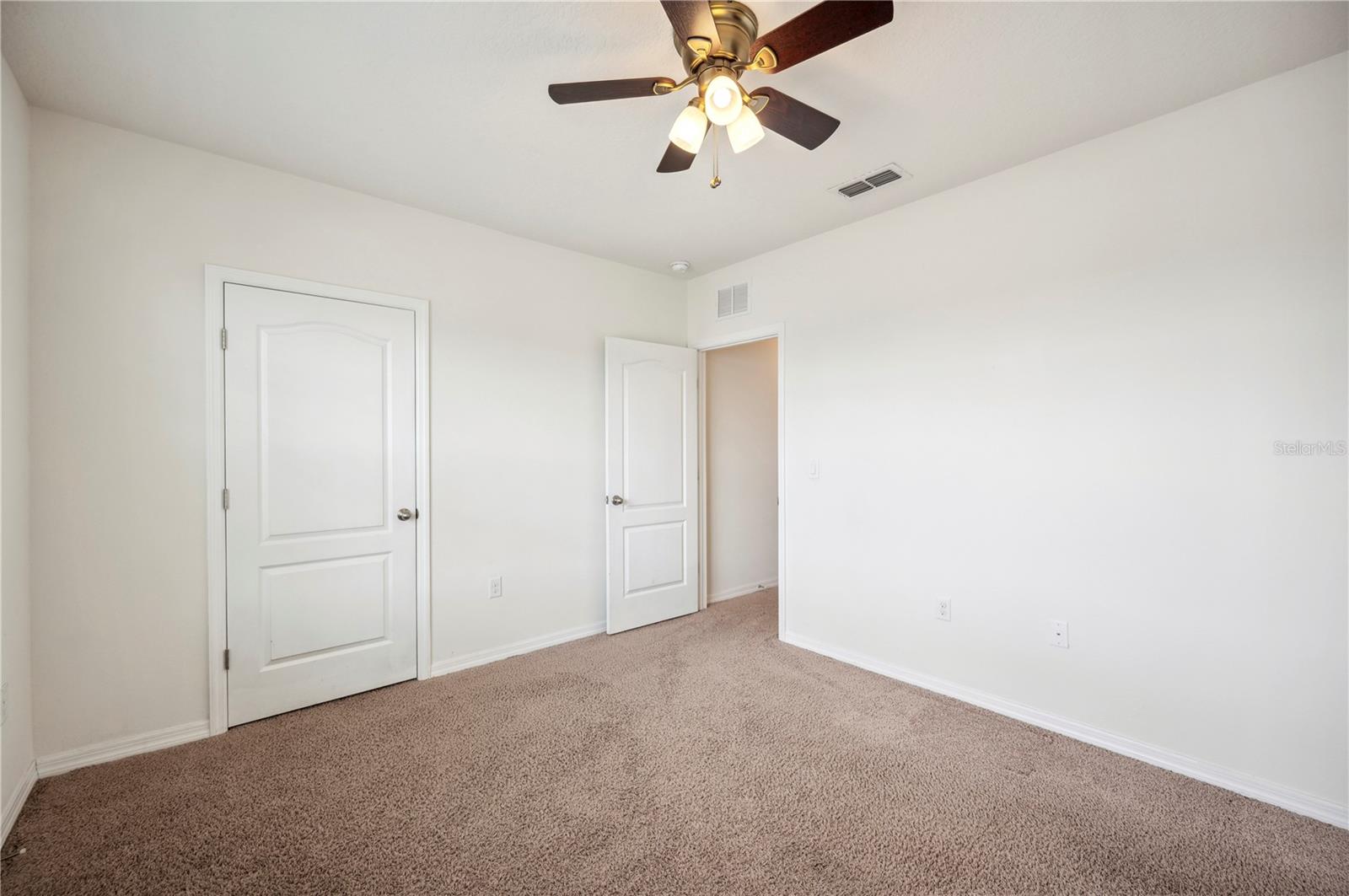 Image 38 of 49 For 2062 Blue Highlands Drive