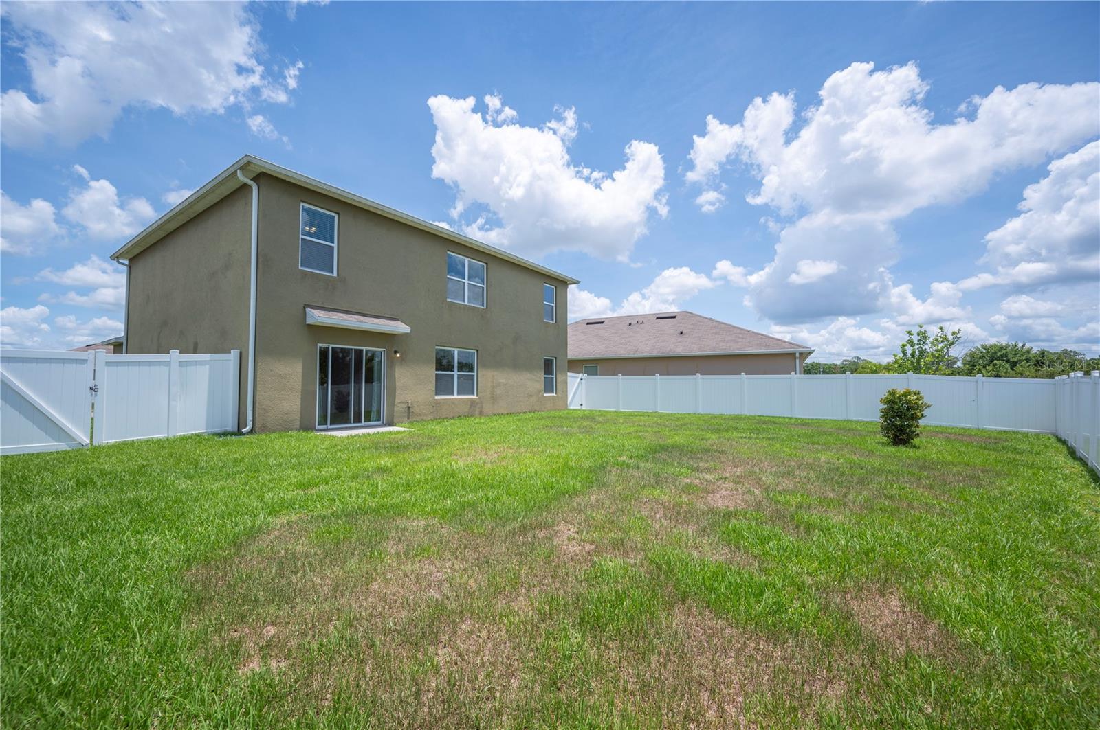 Image 41 of 49 For 2062 Blue Highlands Drive