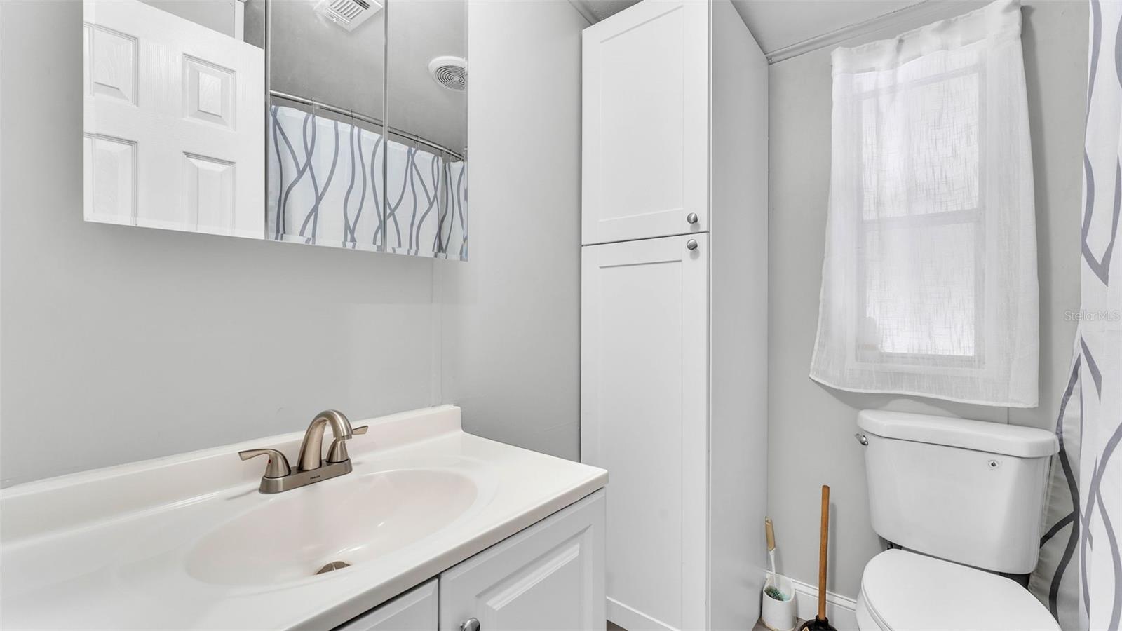 Image 30 of 37 For 6210 Pinewood Village Circle E