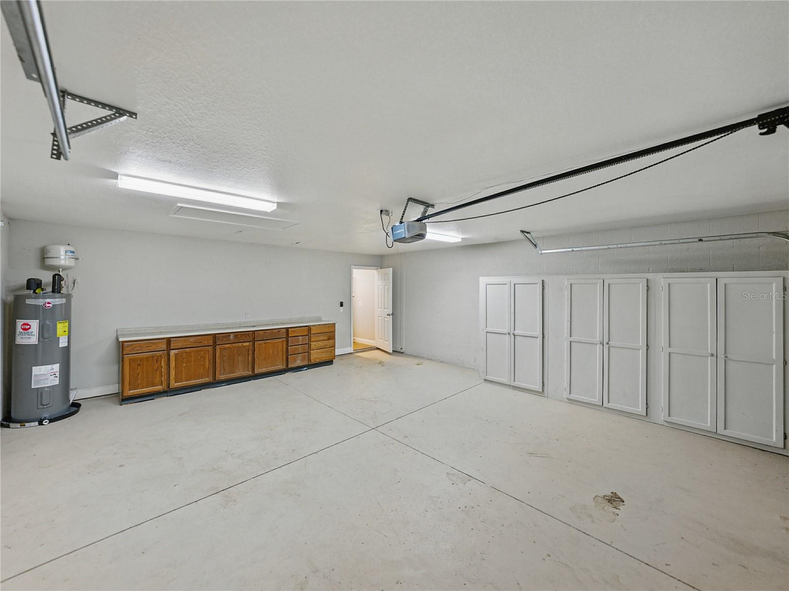 Image 17 of 68 For 5522 1st Street Se