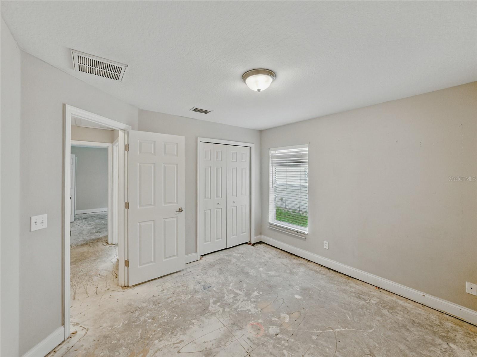 Image 25 of 68 For 5522 1st Street Se