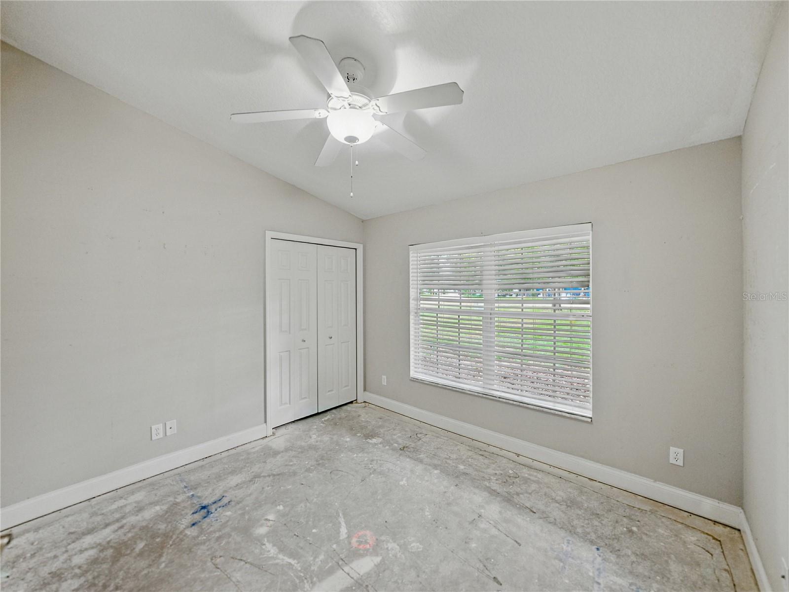 Image 36 of 68 For 5522 1st Street Se