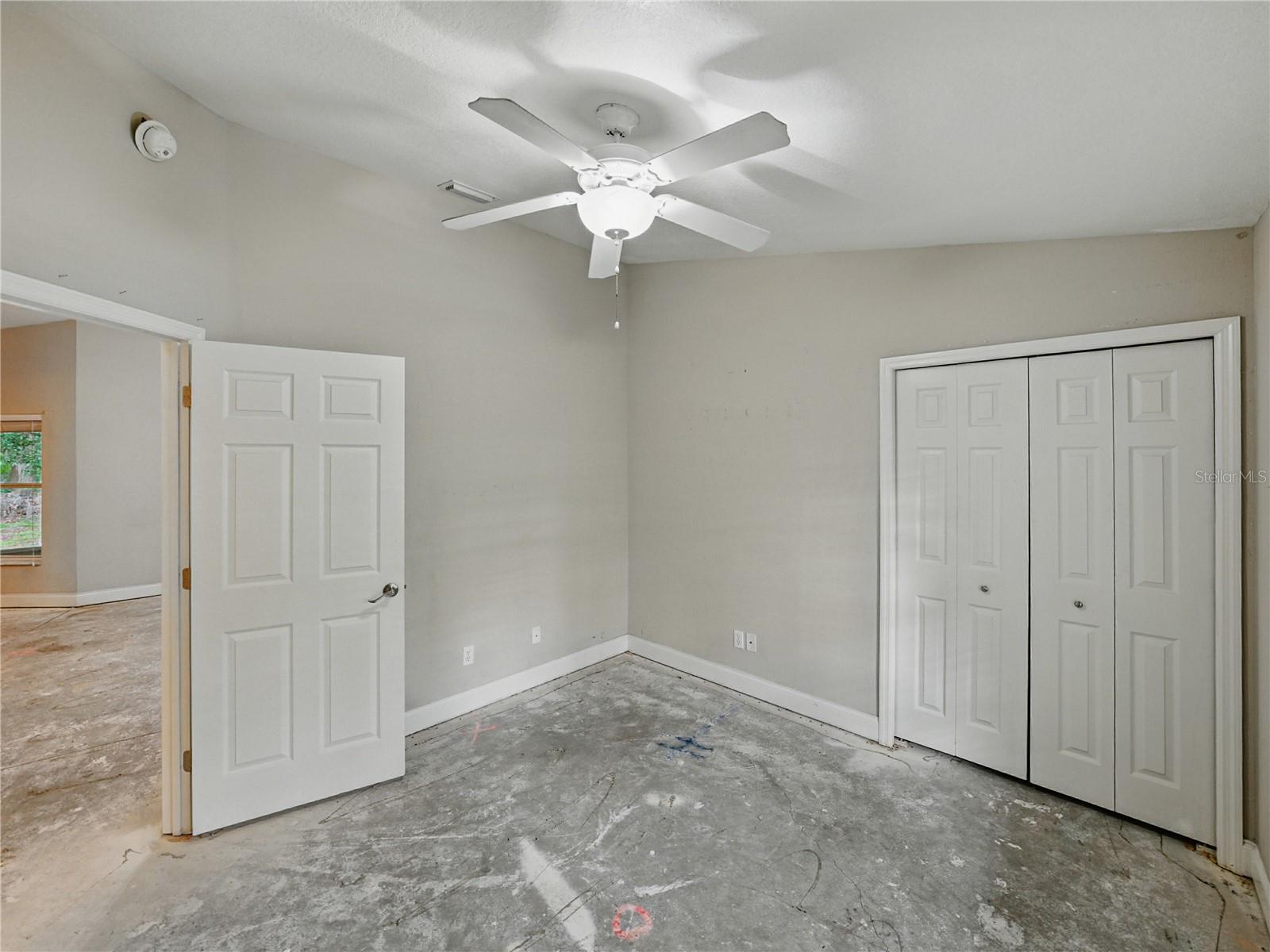 Image 37 of 68 For 5522 1st Street Se