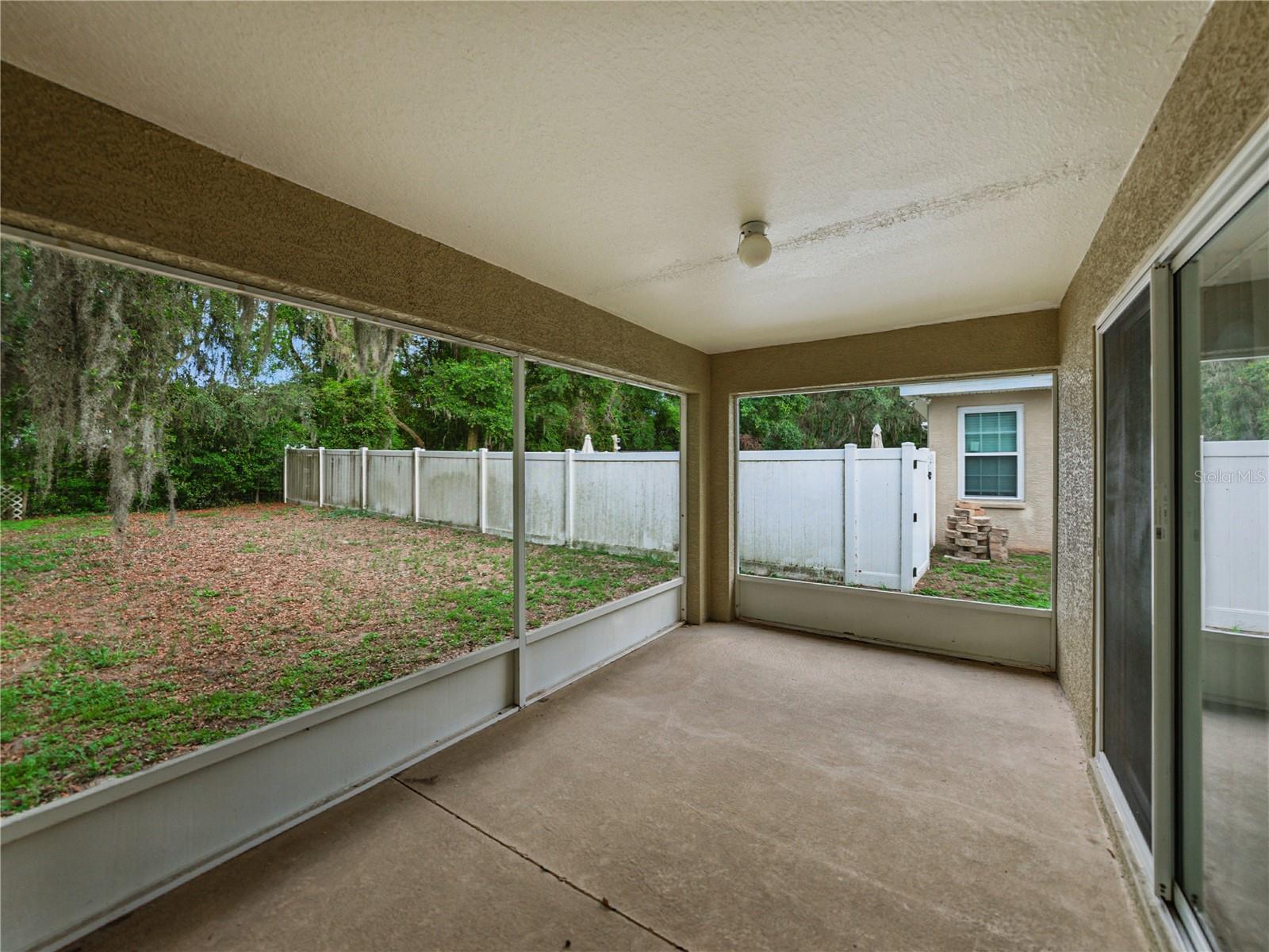 Image 46 of 68 For 5522 1st Street Se