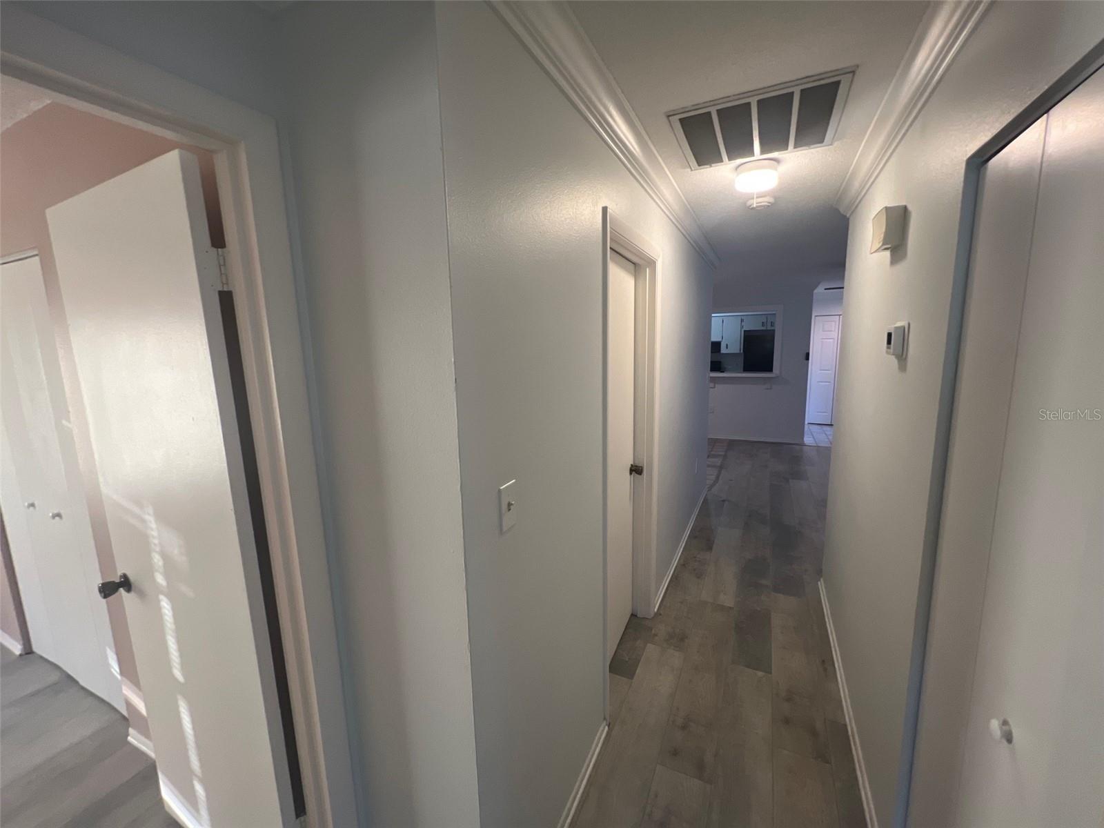 Image 10 of 21 For 2362 Delrose Drive E