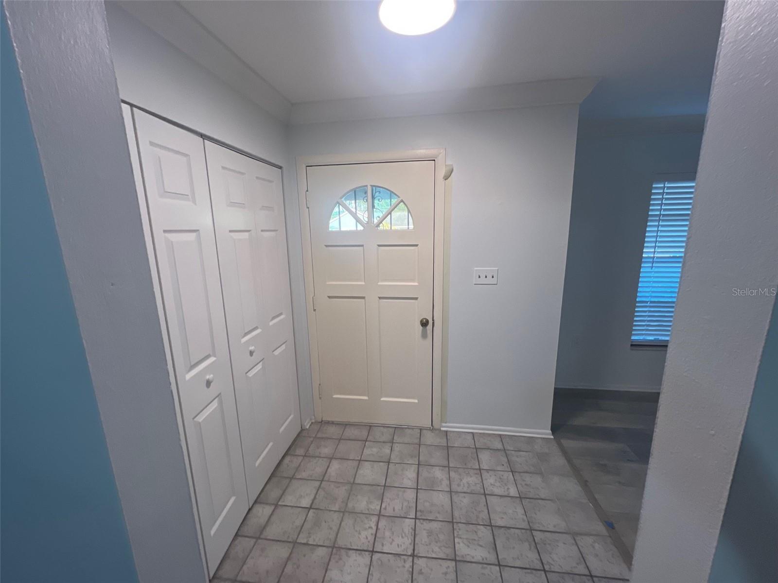 Image 2 of 21 For 2362 Delrose Drive E