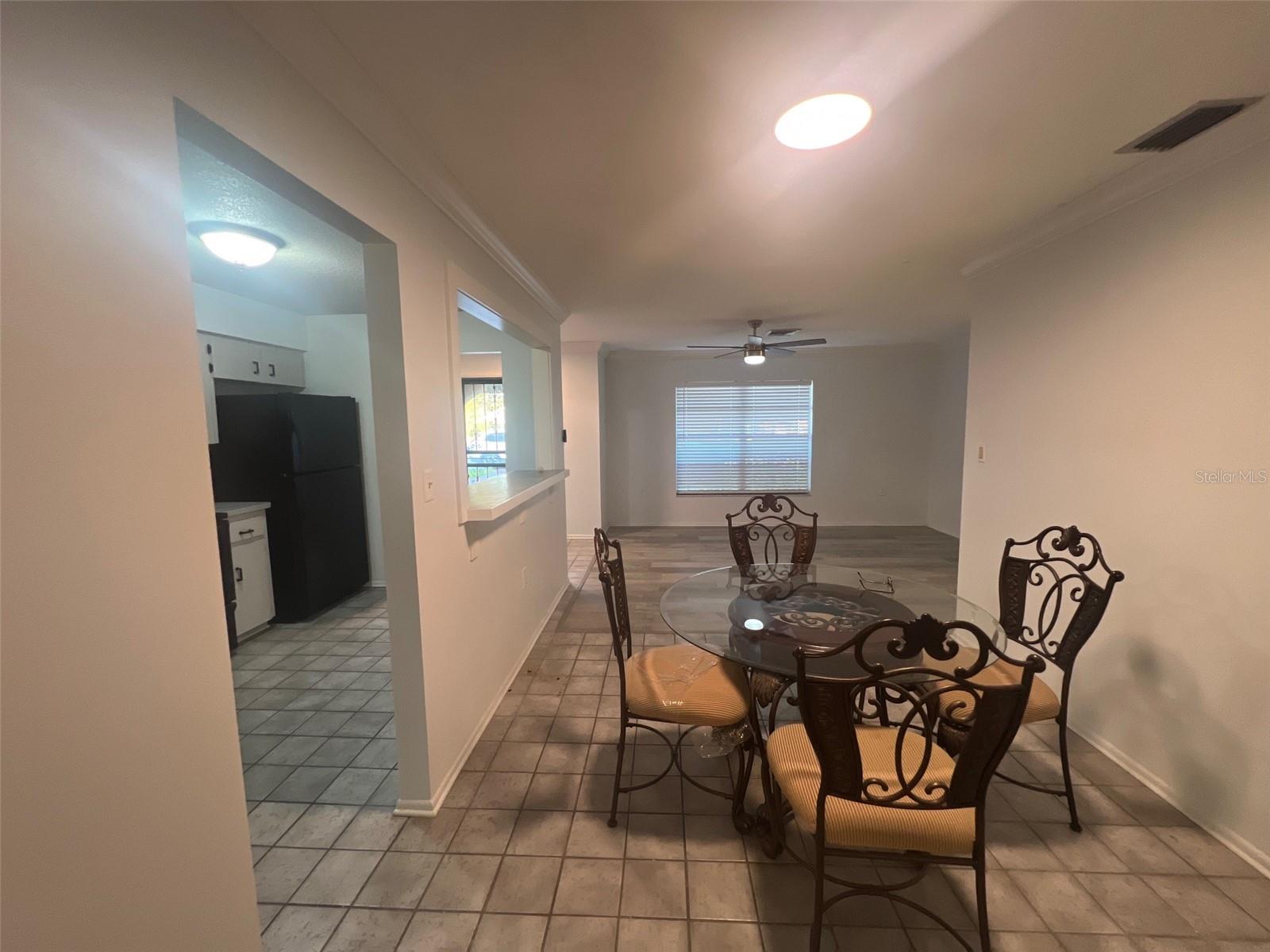 Image 8 of 21 For 2362 Delrose Drive E