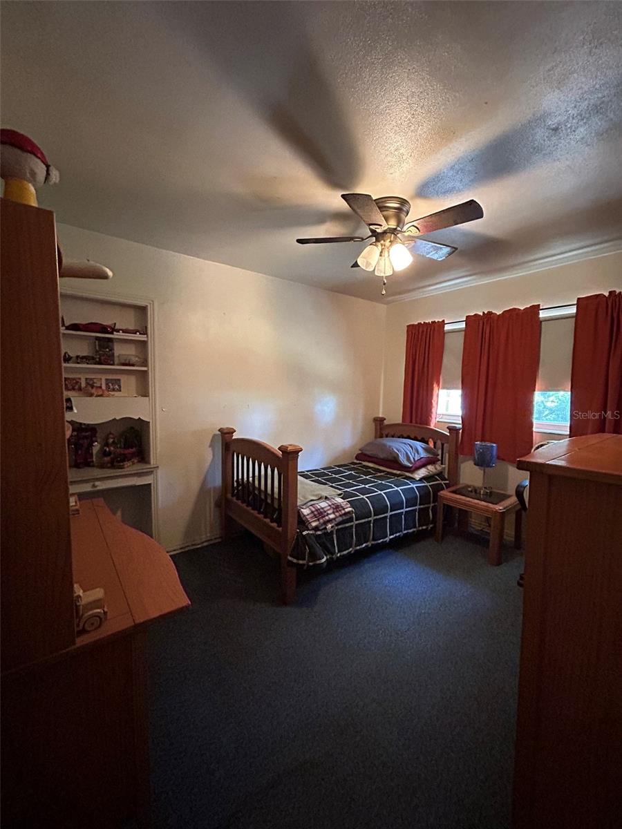 Image 3 of 14 For 4108 Euclid Avenue