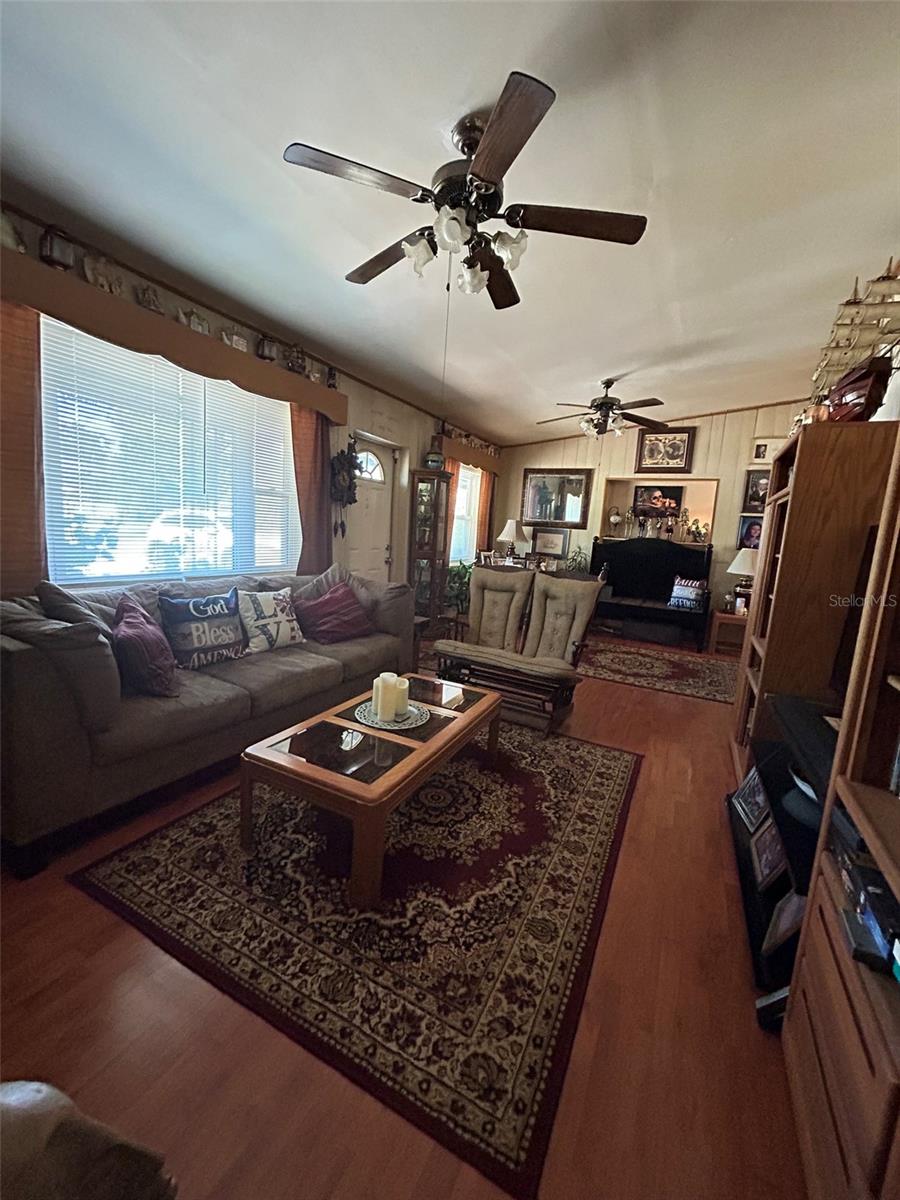 Image 8 of 14 For 4108 Euclid Avenue