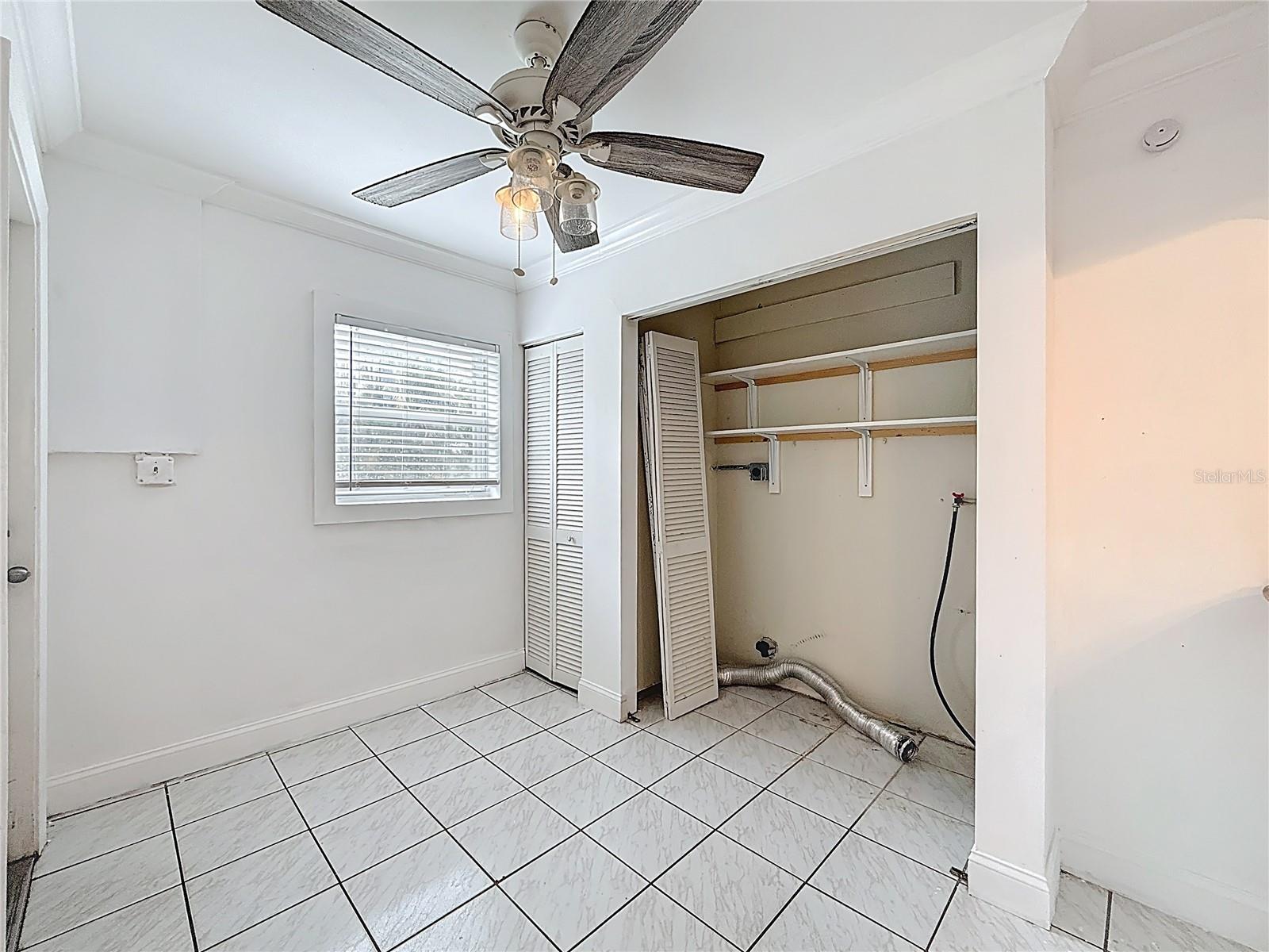 Image 16 of 40 For 6464 Mcclellan Street