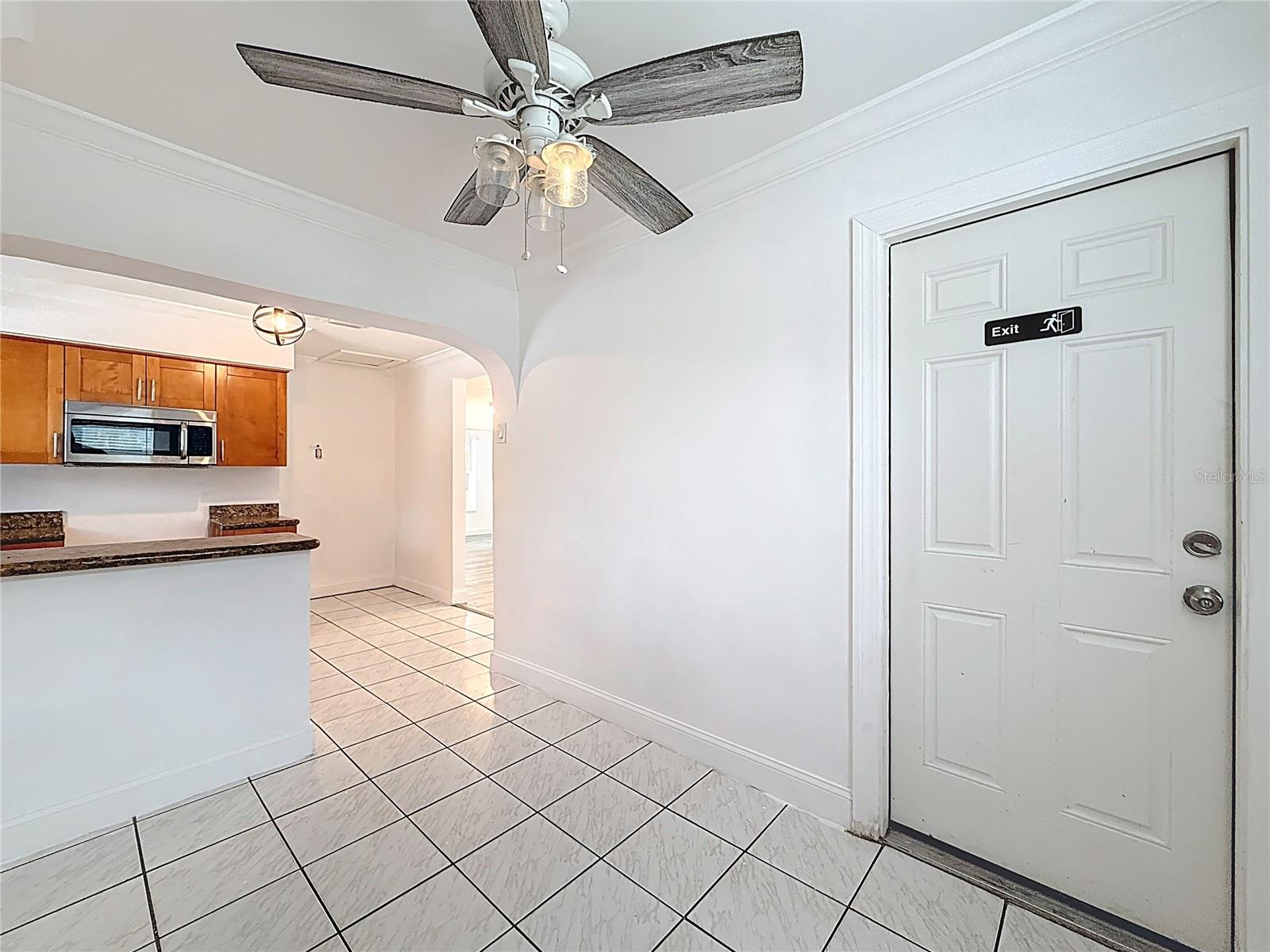 Image 19 of 40 For 6464 Mcclellan Street