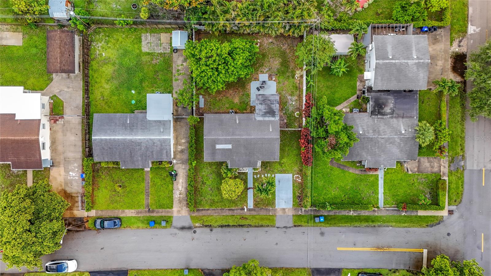 Image 37 of 40 For 6464 Mcclellan Street
