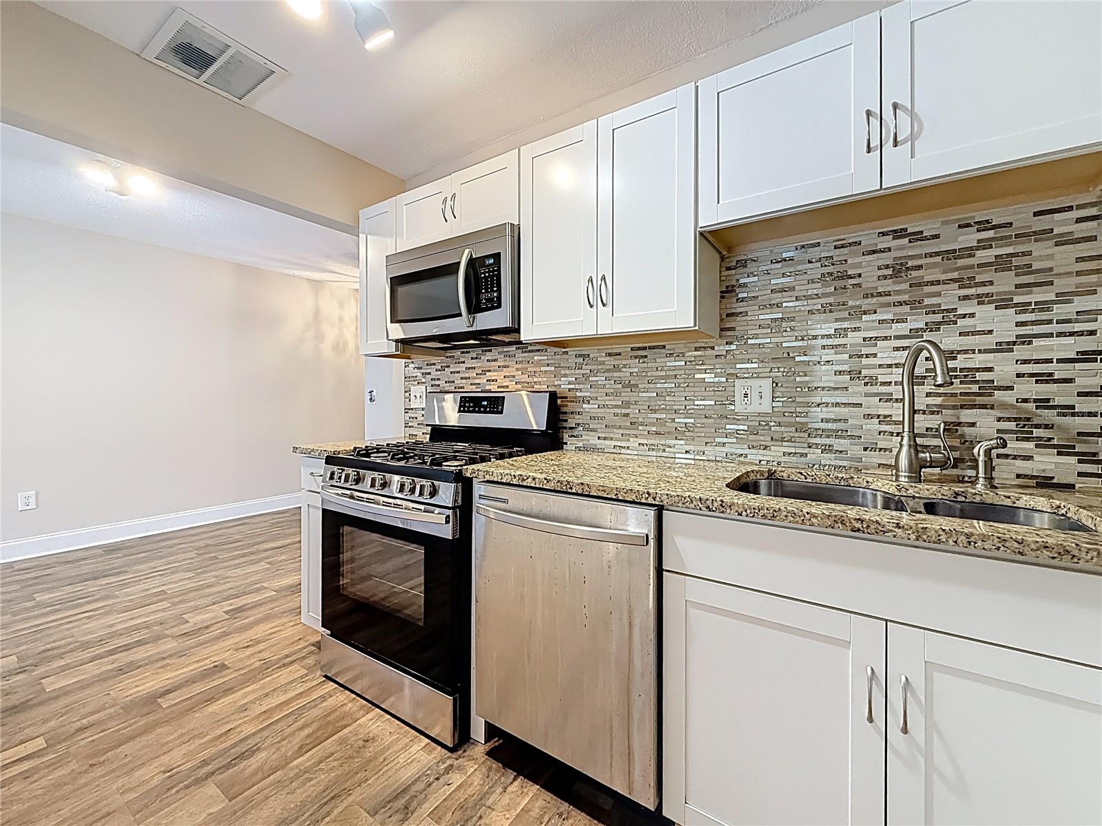 Image 26 of 49 For 5980 80th Street N 408