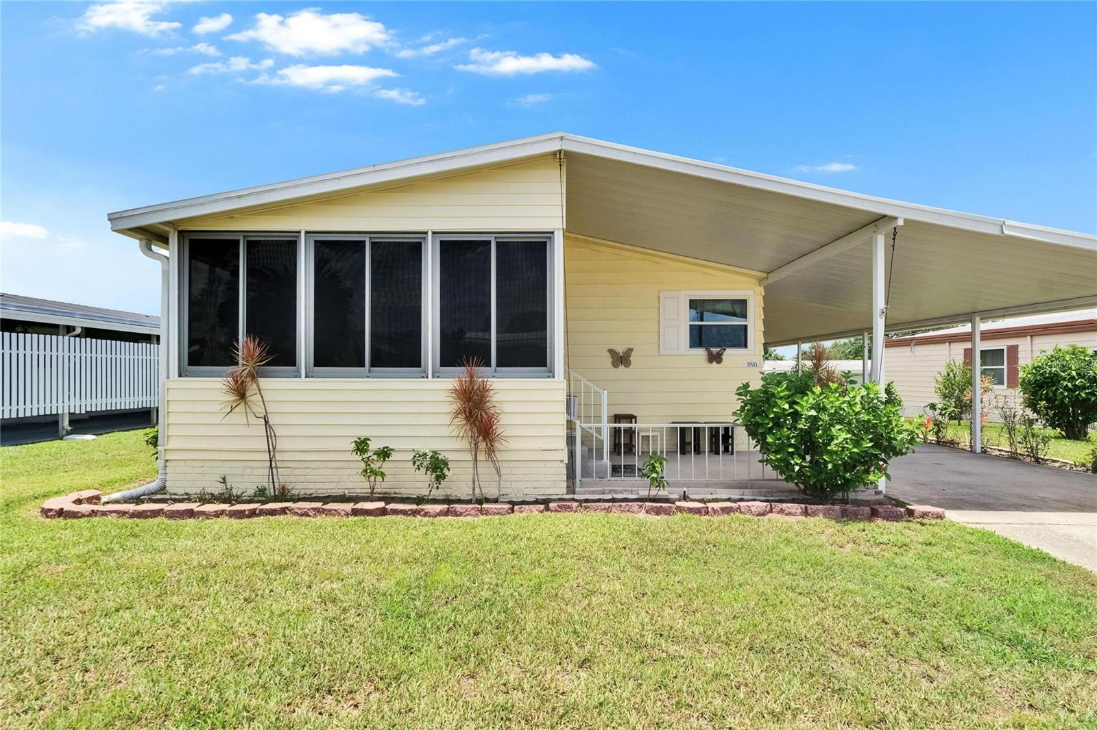 Image 4 of 59 For 1811 Sherwood Hill Dr