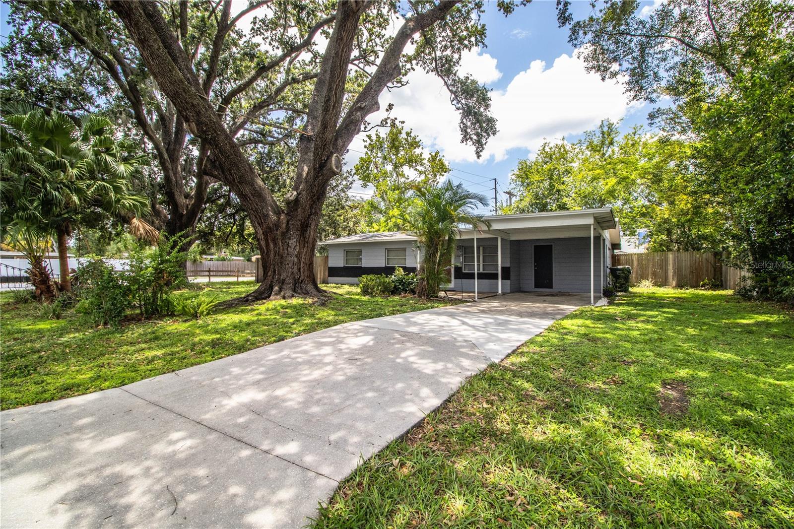 Details for 1604 Park Drive, LAKELAND, FL 33803