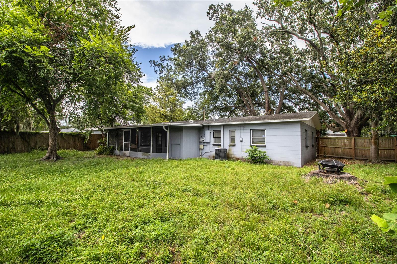 Image 35 of 38 For 1604 Park Drive