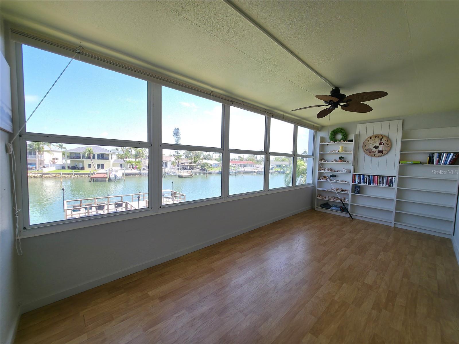 Image 15 of 18 For 1893 Shore Drive S 208