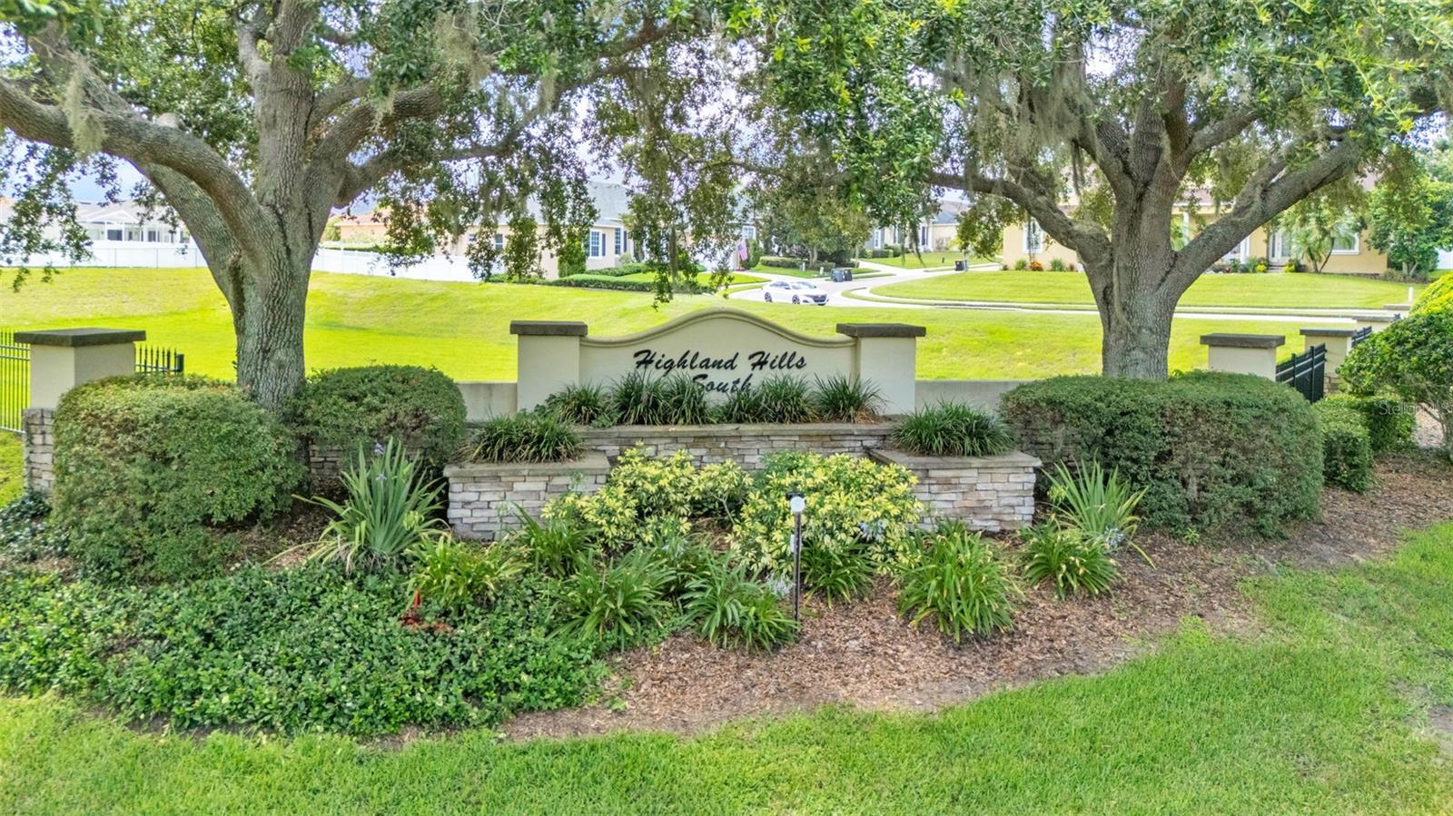 Image 11 of 62 For 6757 High Grove Drive