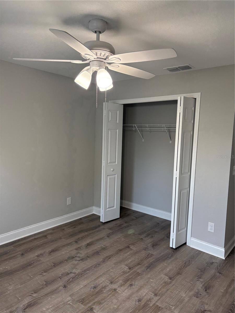Image 18 of 21 For 514 & 516 2nd Street Sw