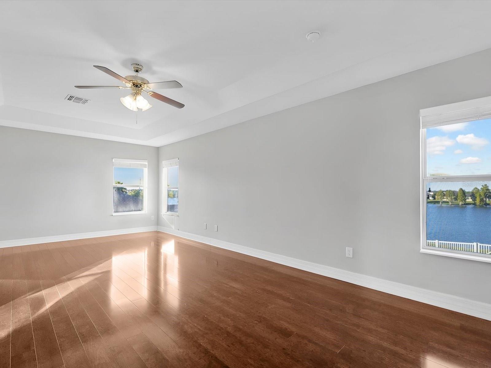 Image 16 of 42 For 2274 Geneva Drive