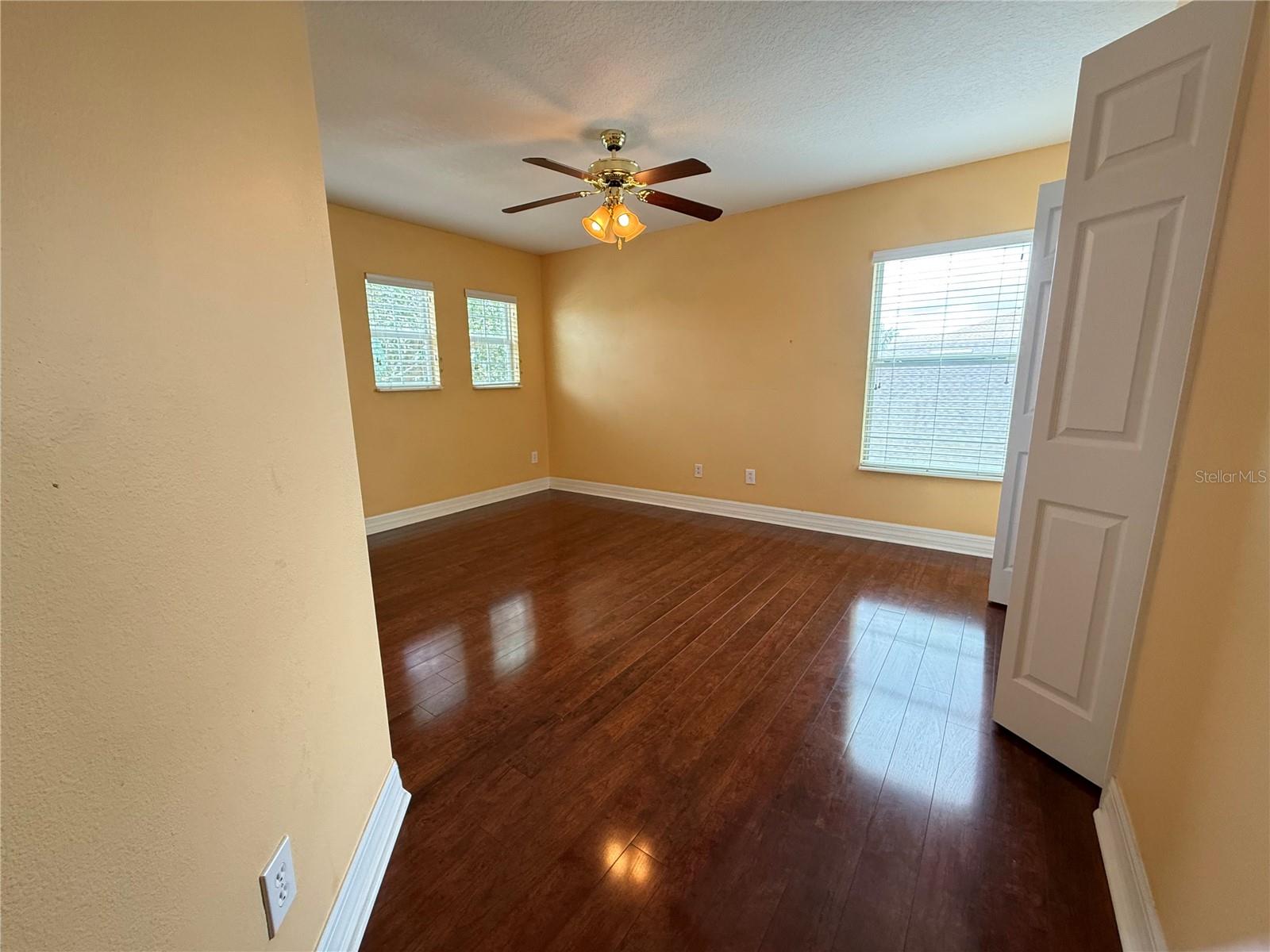 Image 7 of 10 For 2274 Geneva Drive