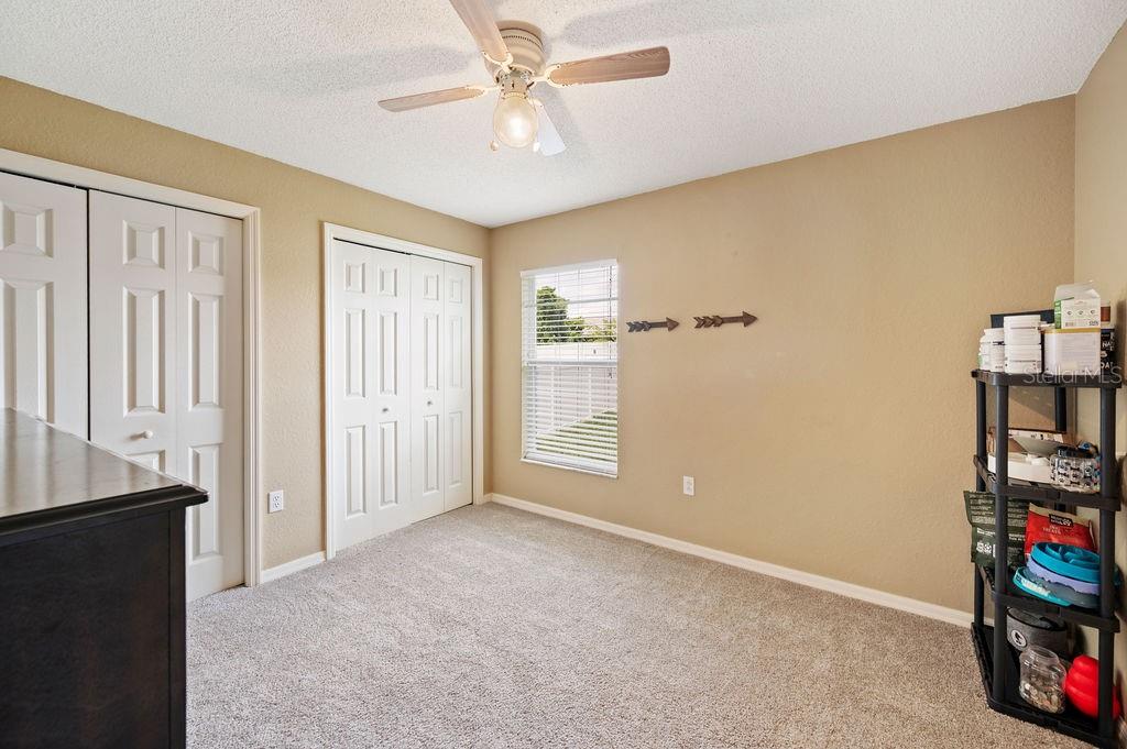 Image 26 of 43 For 1420 Meadows Pond Drive