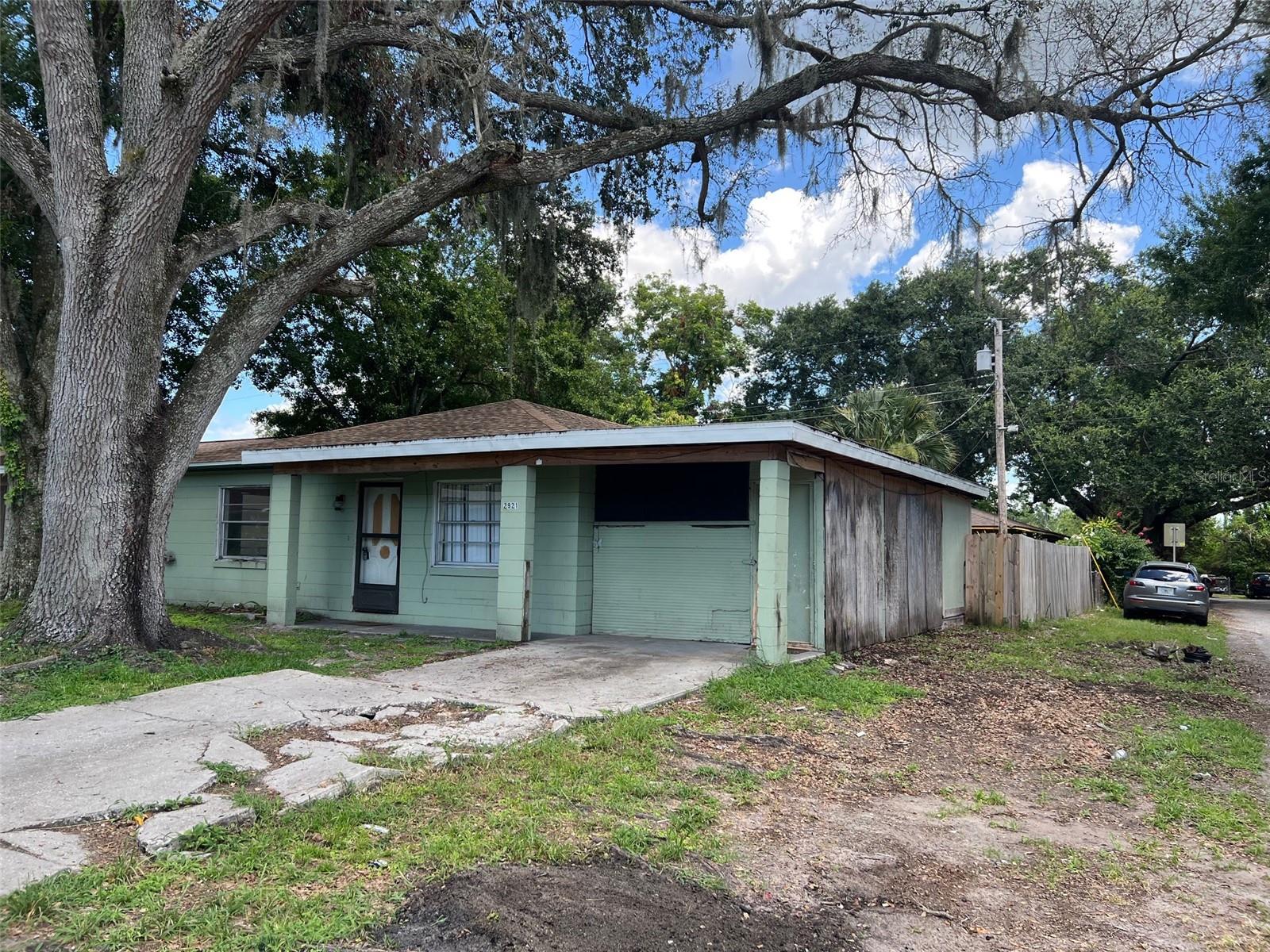 Details for 2921 Galaxy Lane, LAKELAND, FL 33801