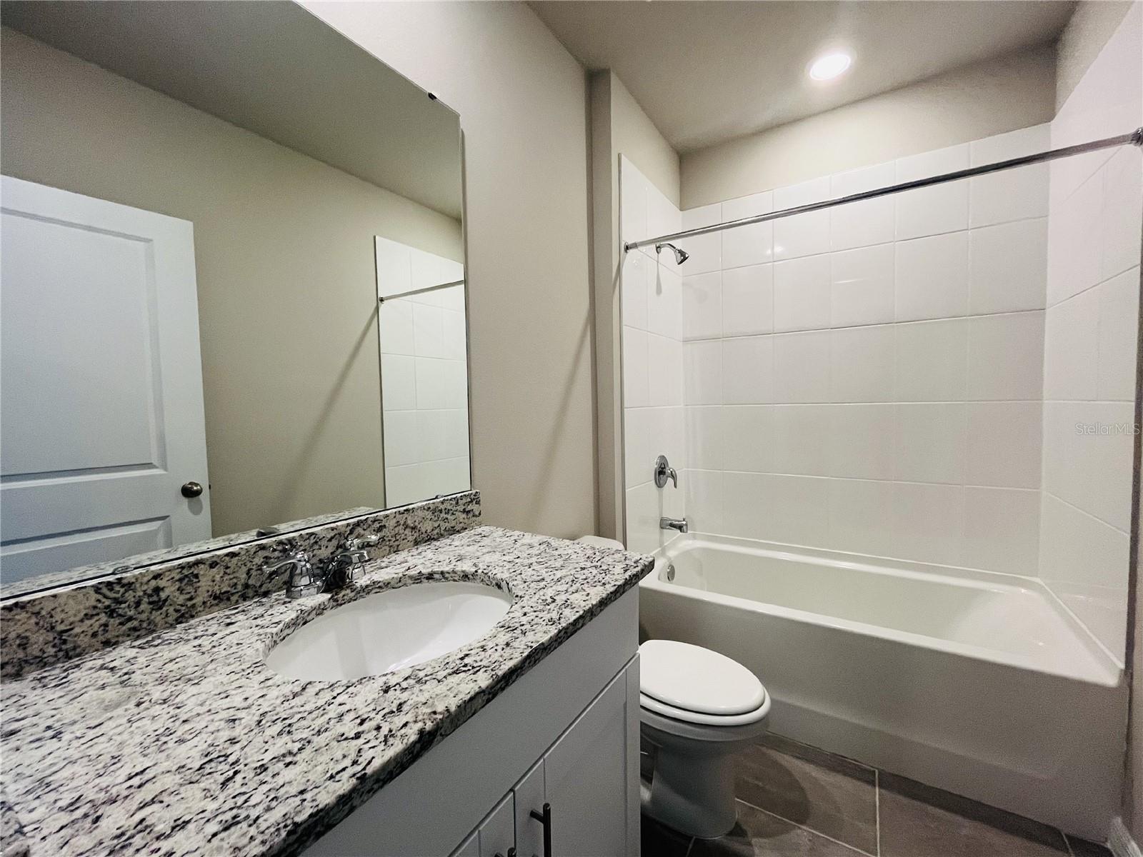 Image 4 of 15 For 1061 Oak Valley Drive