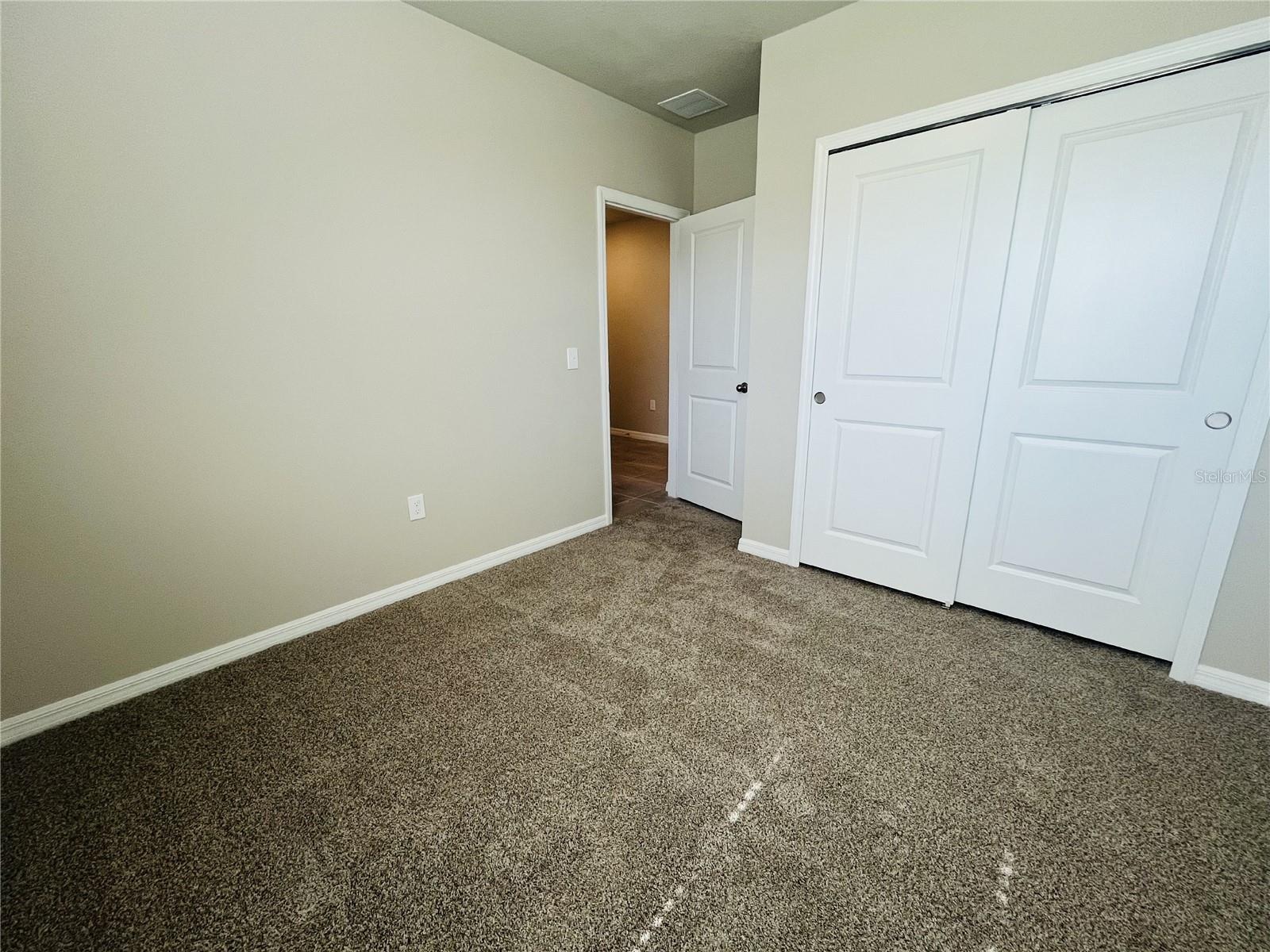 Image 9 of 15 For 1061 Oak Valley Drive