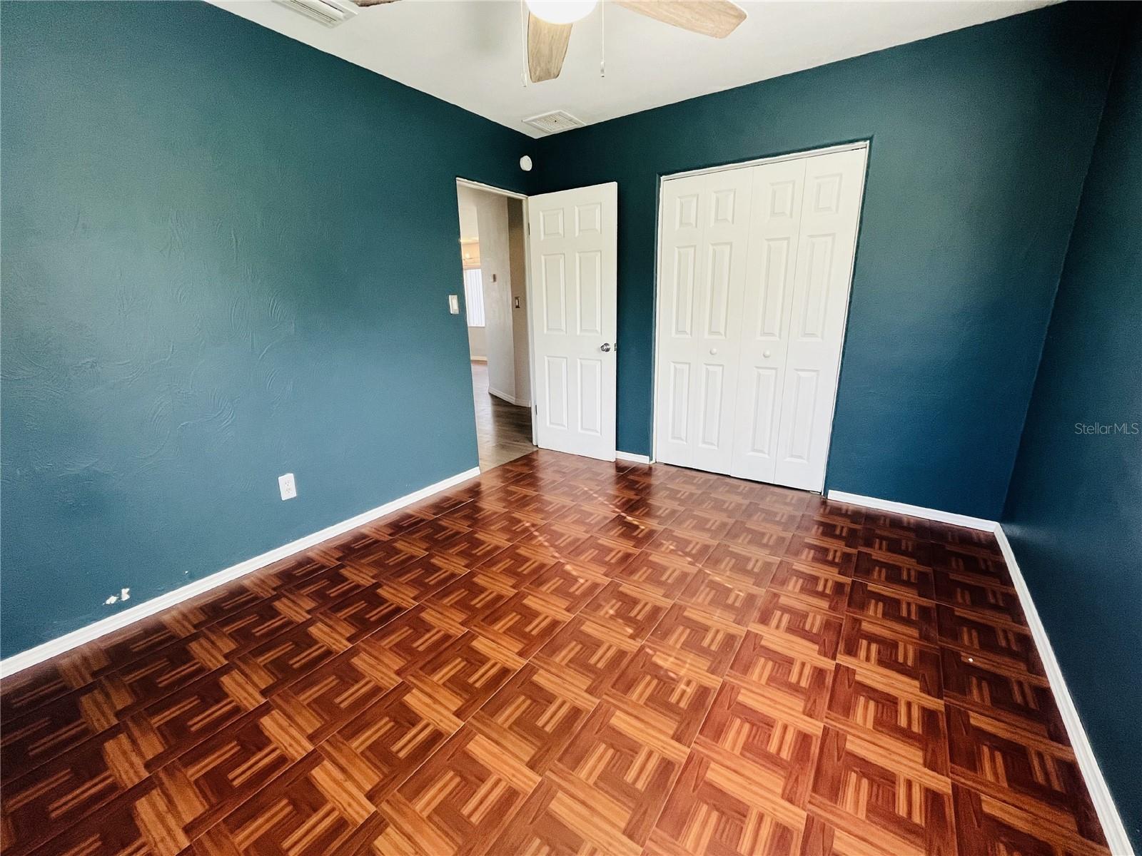 Image 13 of 15 For 260 Interlachen Street