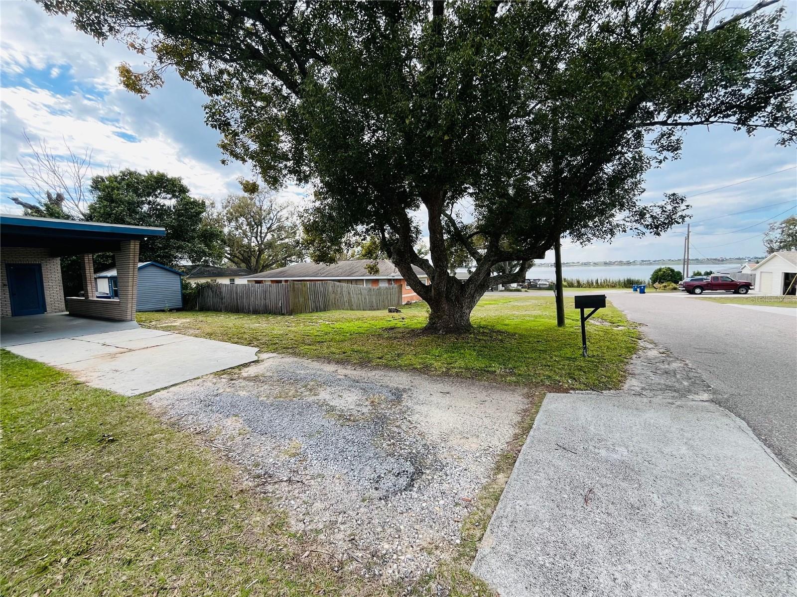 Image 7 of 15 For 260 Interlachen Street
