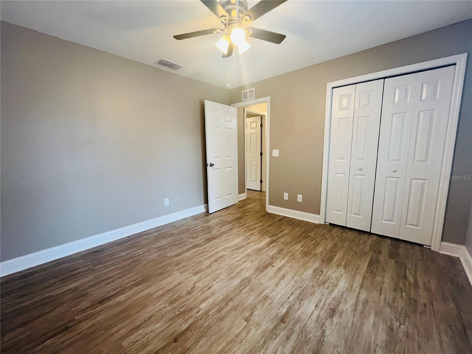 Image 5 of 12 For 640 Grapefruit Avenue Apt B
