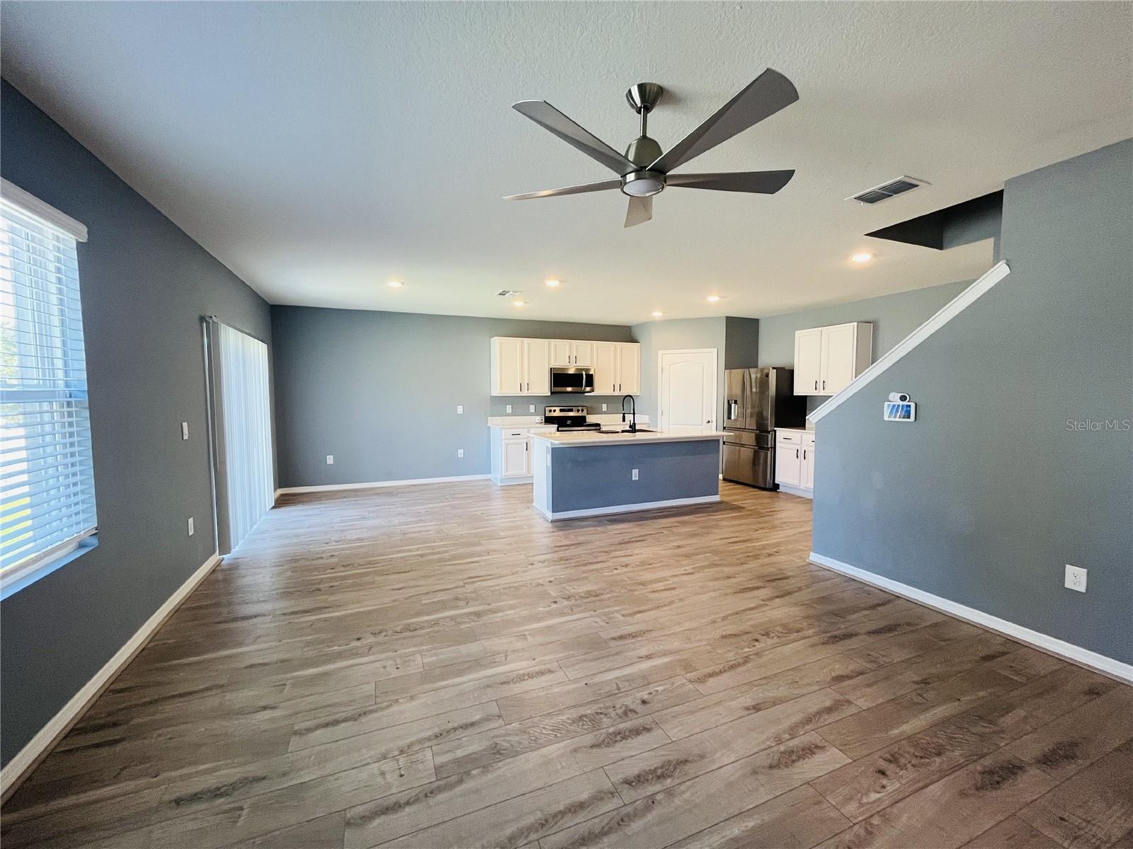 Image 4 of 33 For 507 Auburn Grove Terrace