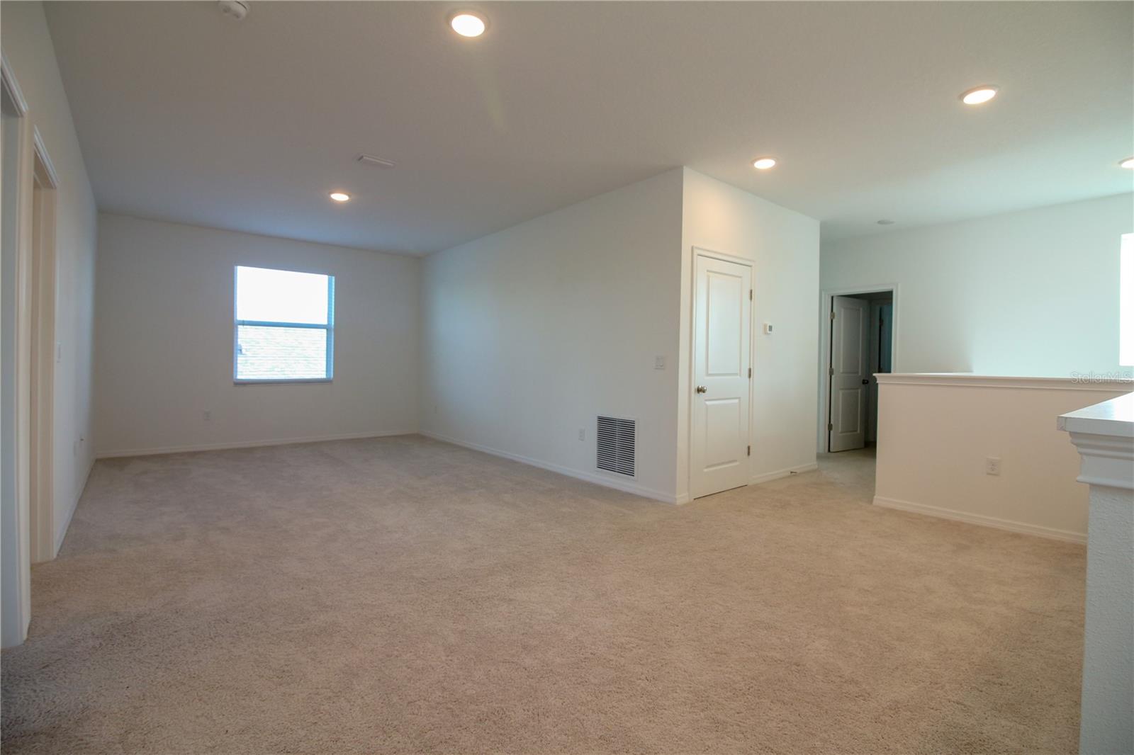 Image 16 of 40 For 6524 Great Bear Drive Boulevard