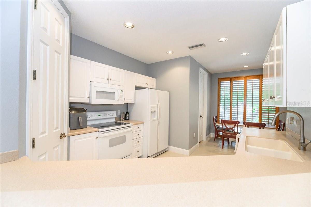 Image 12 of 69 For 3608 54th Drive W 202