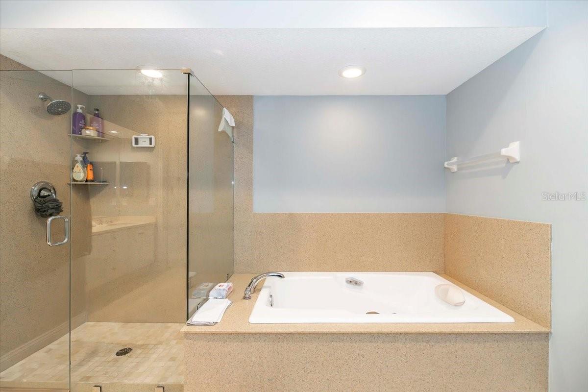 Image 28 of 69 For 3608 54th Drive W 202