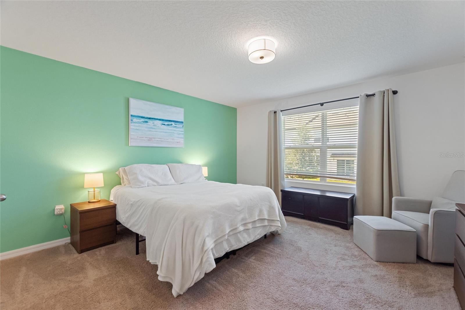 Image 14 of 27 For 943 Grandin St