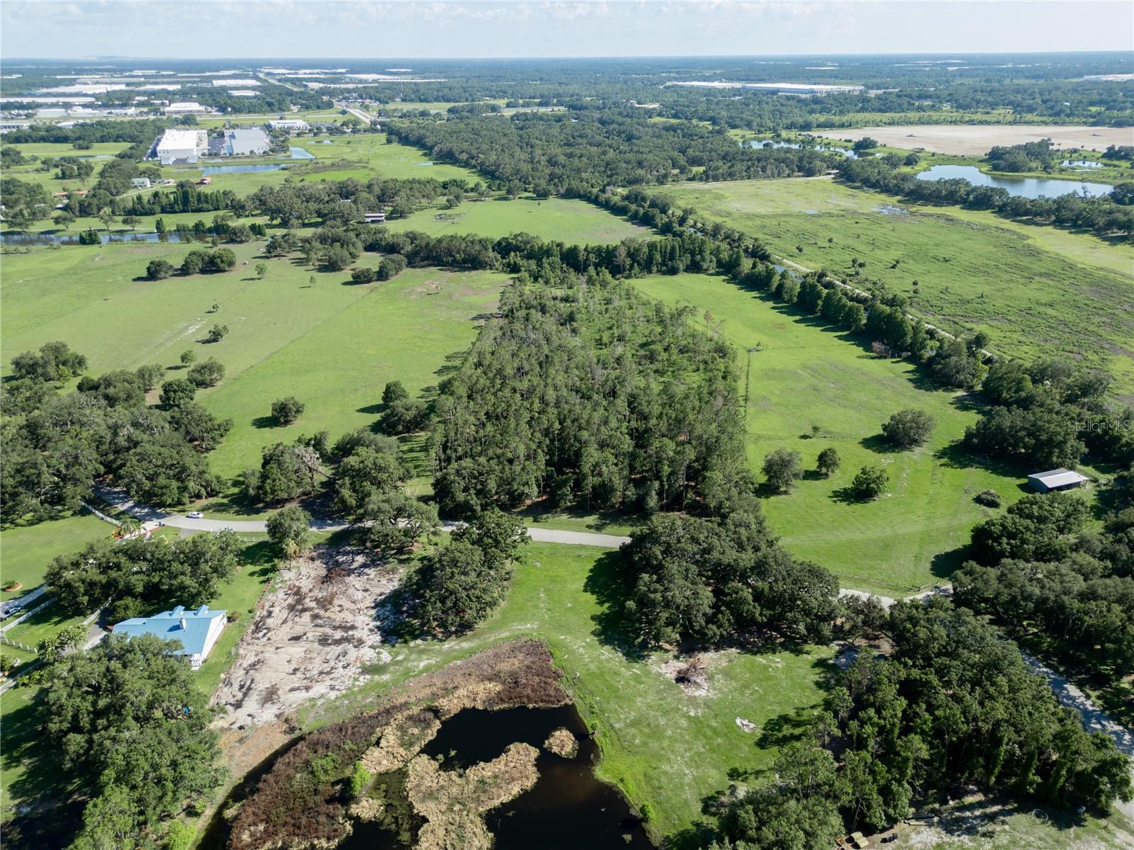 Image 2 of 15 For 922 Giant Oak Road