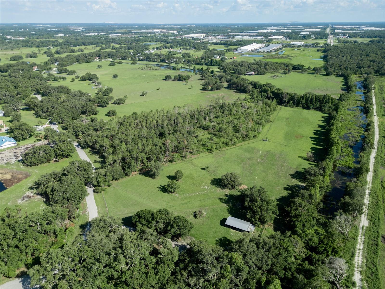 Image 3 of 15 For 922 Giant Oak Road