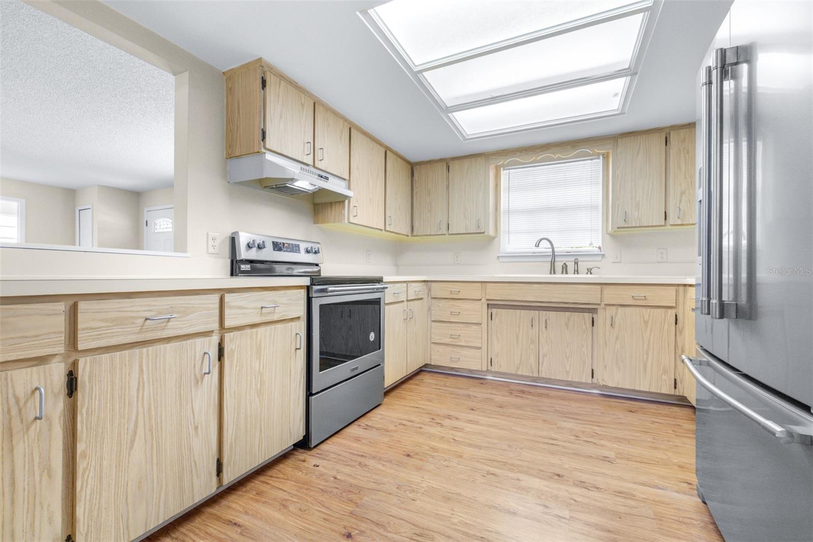 Image 10 of 38 For 4605 Kimball Court W