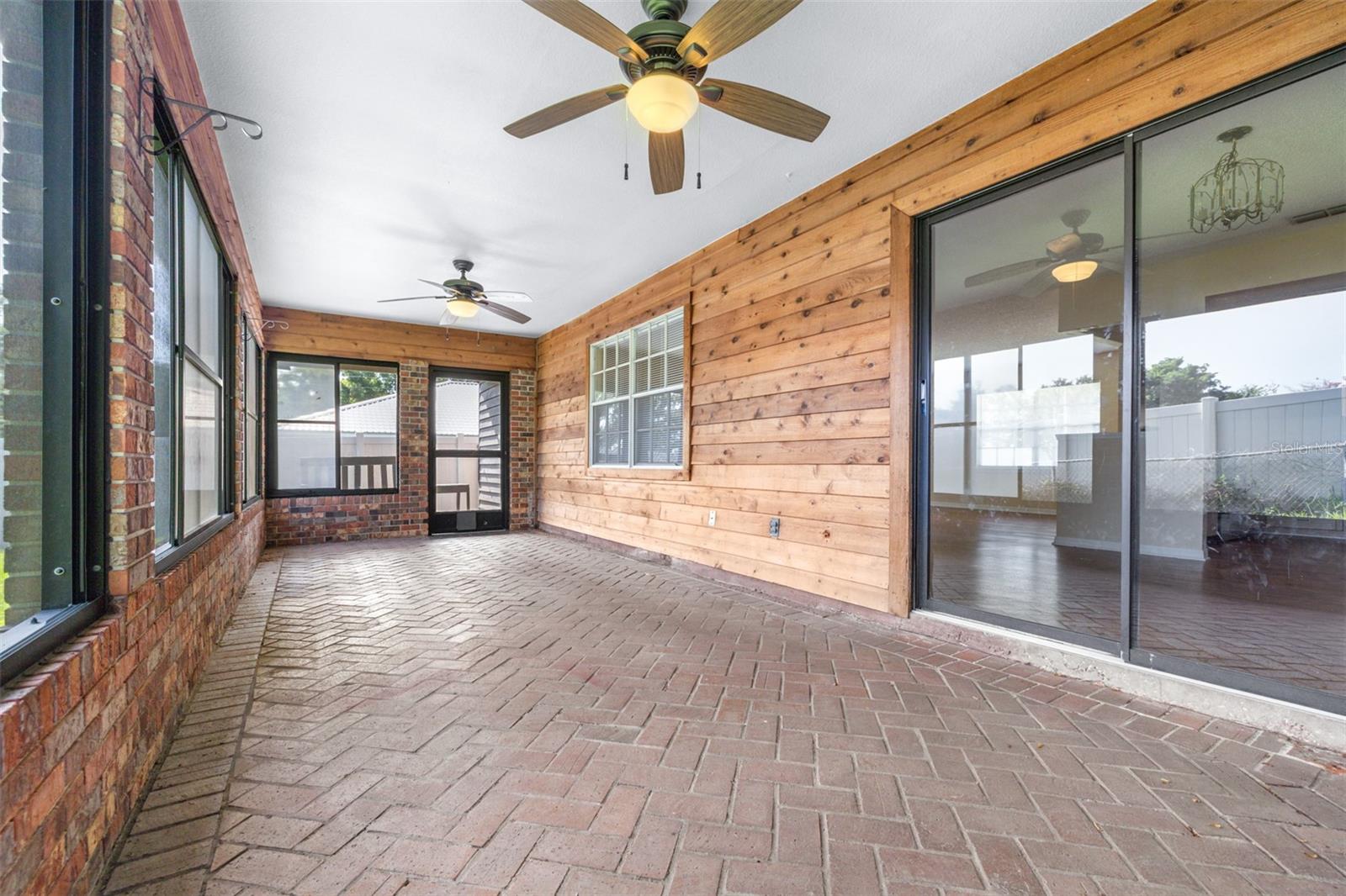 Image 27 of 38 For 4605 Kimball Court W