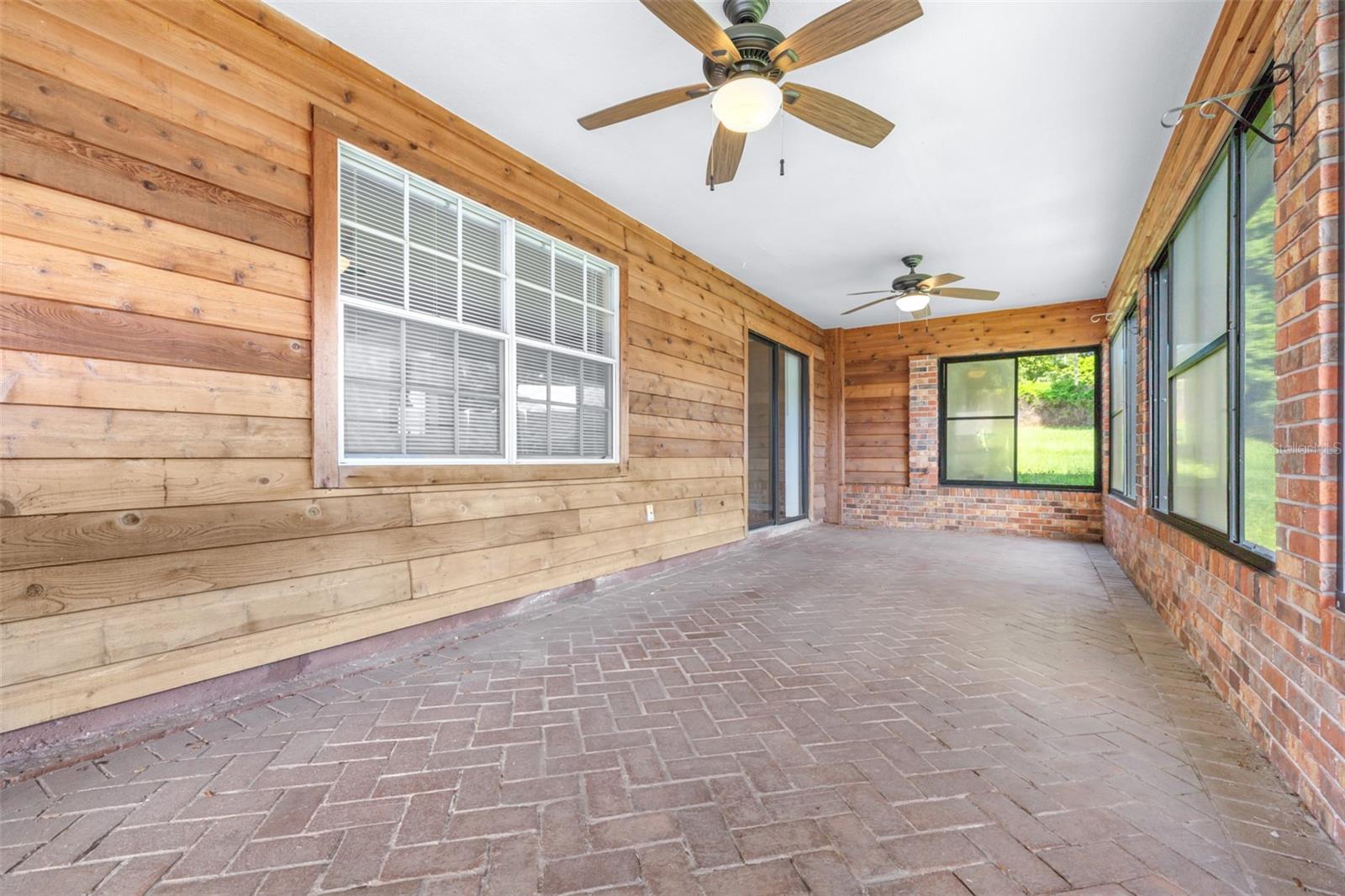 Image 28 of 38 For 4605 Kimball Court W