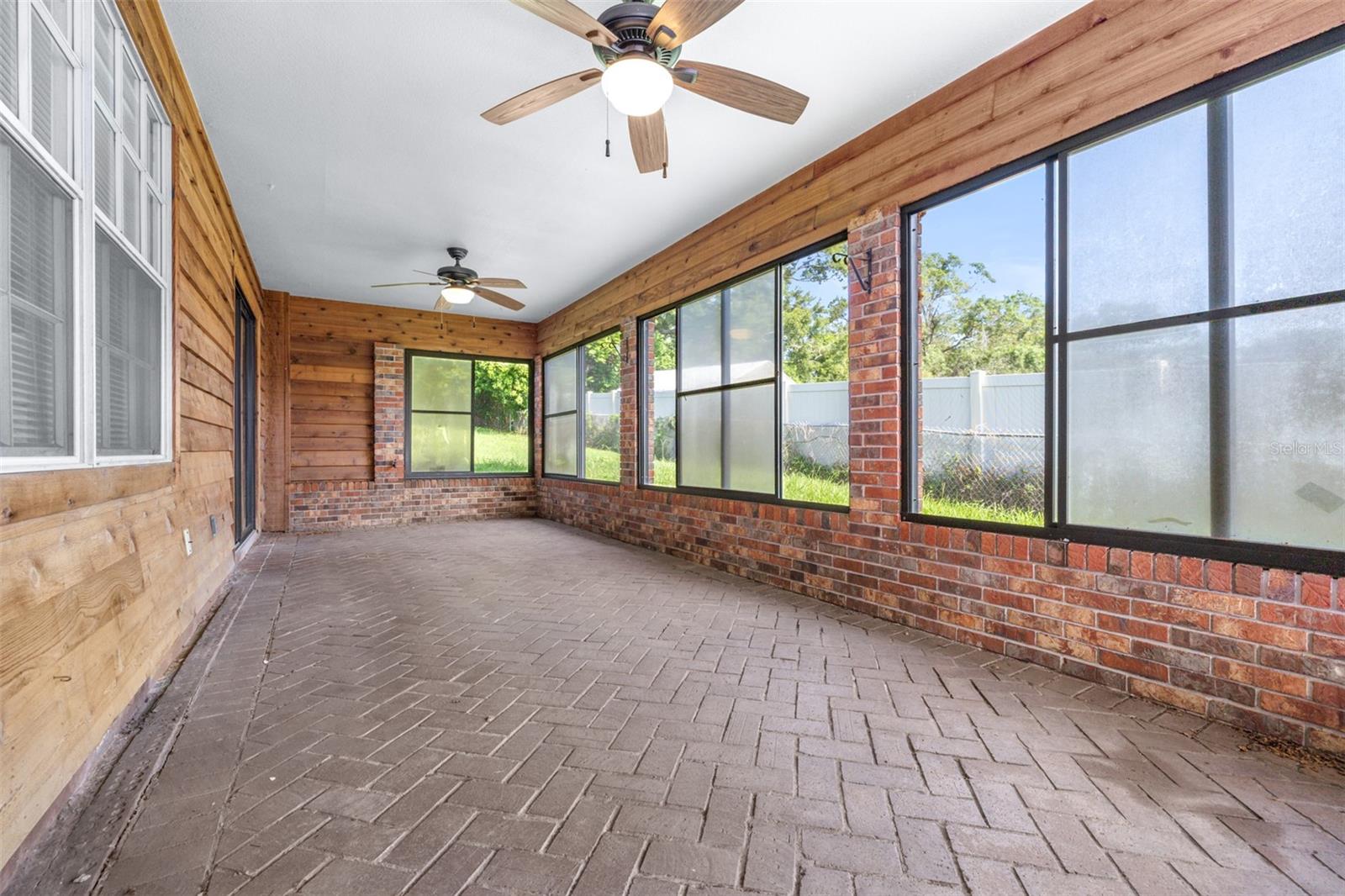 Image 29 of 38 For 4605 Kimball Court W