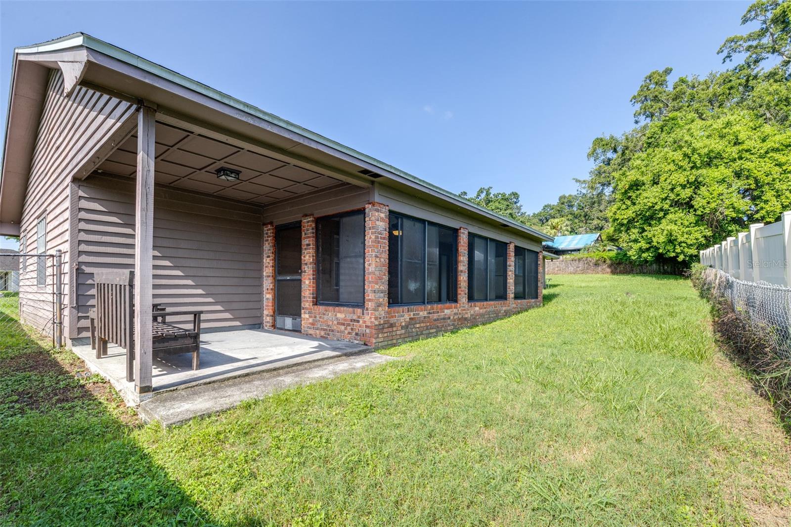 Image 31 of 38 For 4605 Kimball Court W