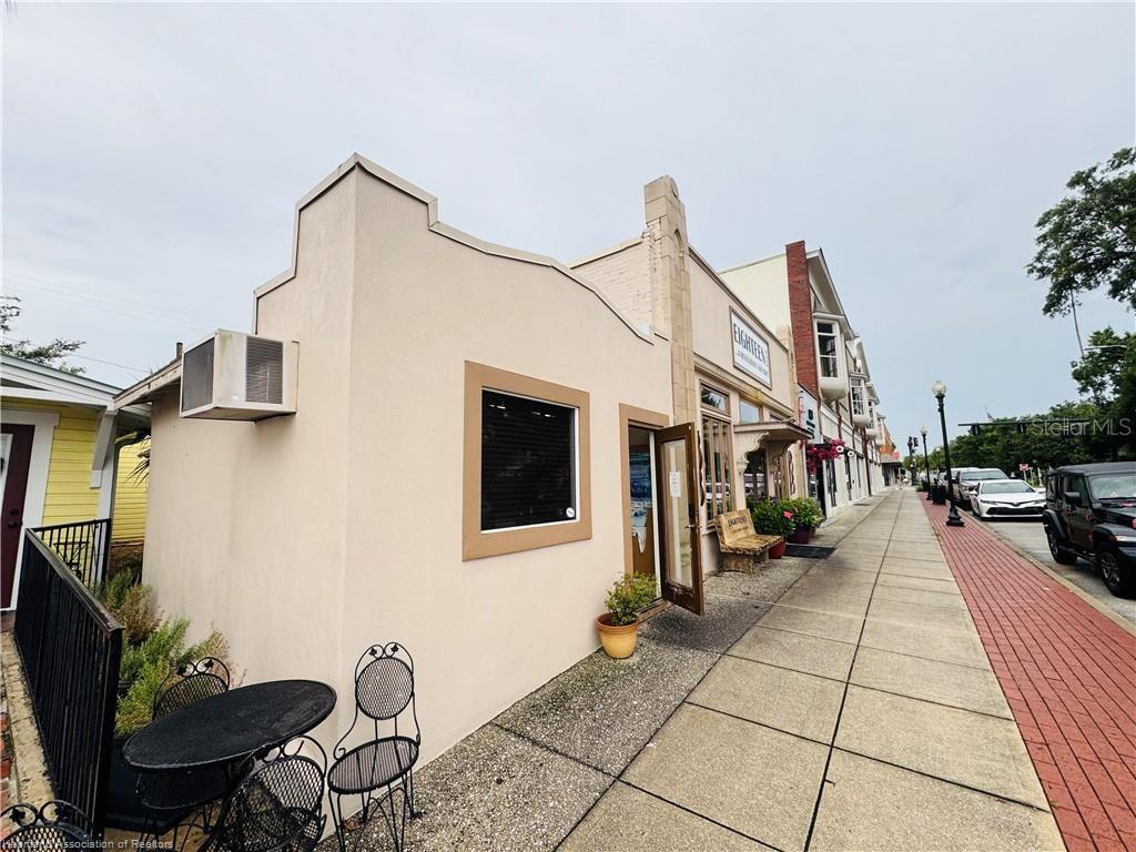Image 16 of 16 For 18 Main Street